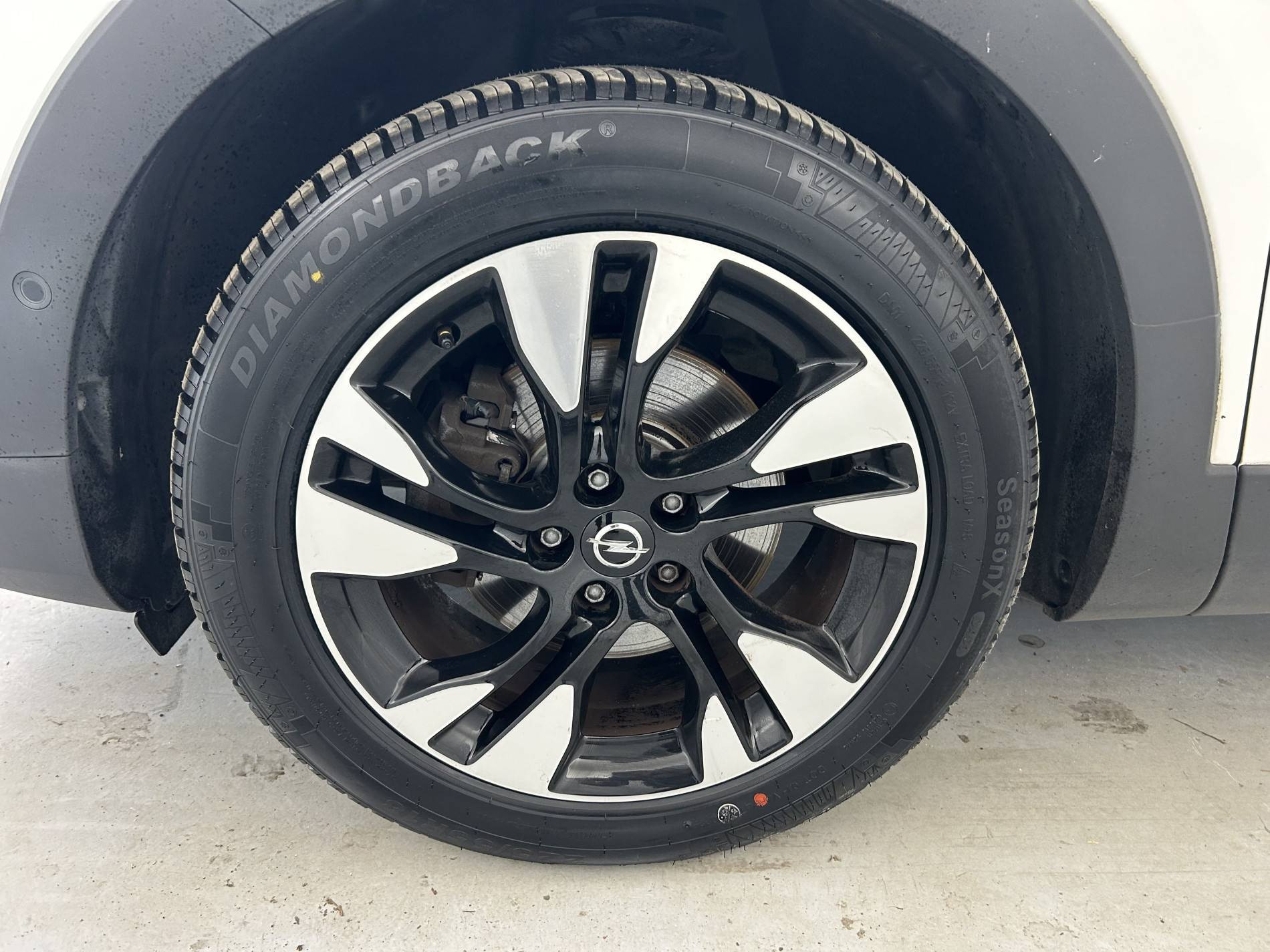 Vente en ligne Opel Grandland X  1.5 Diesel 130 ch BVA8 au prix de 15 990 €