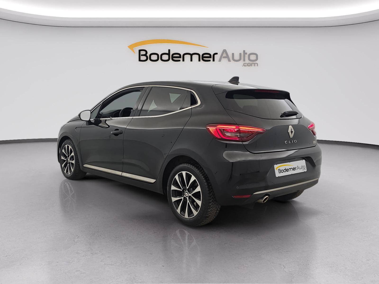 Vente en ligne Renault Captur  mild hybrid 140 au prix de 19 990 €