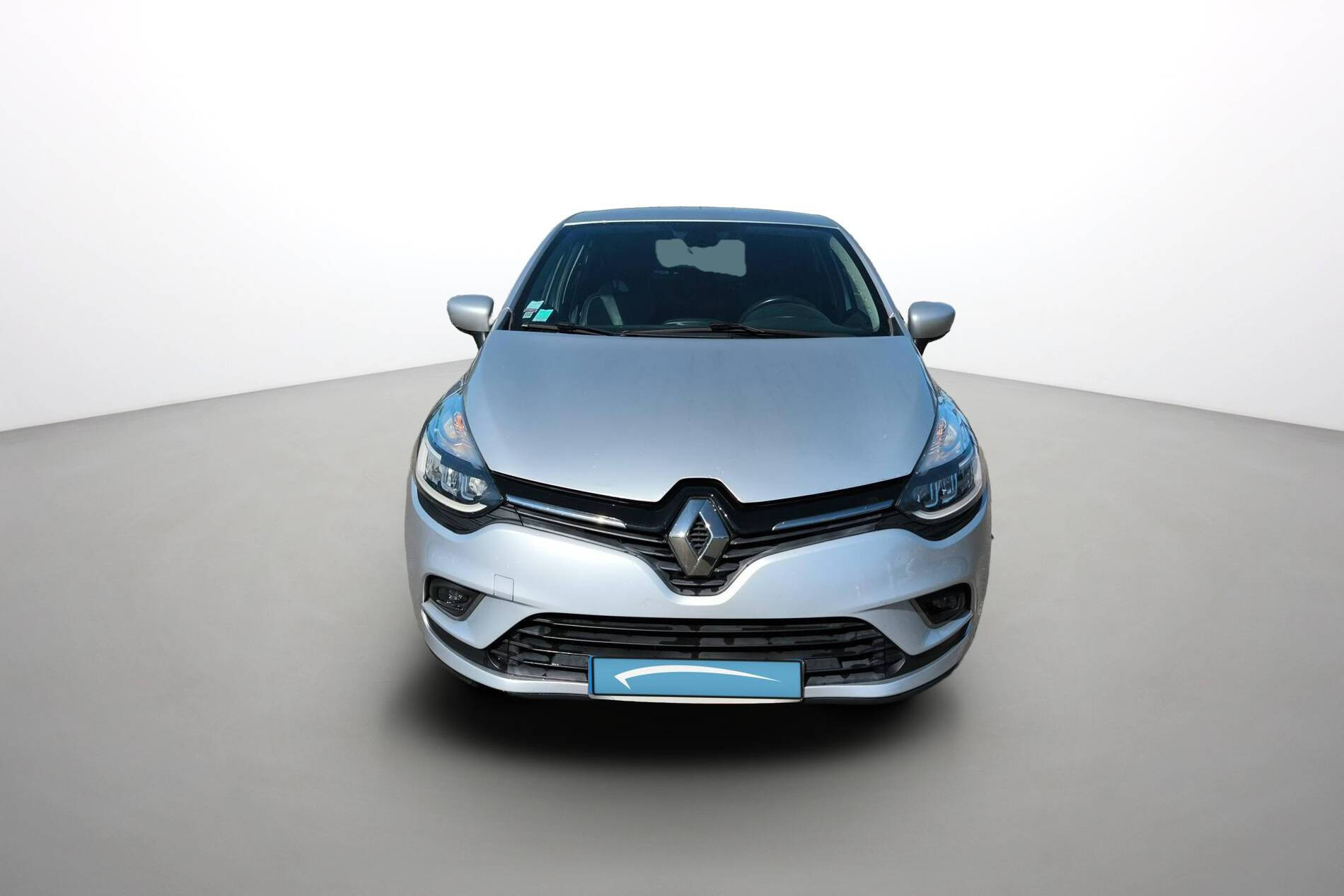 Vente en ligne Renault Clio 4 Clio TCe 90 E6C au prix de 11 290 €