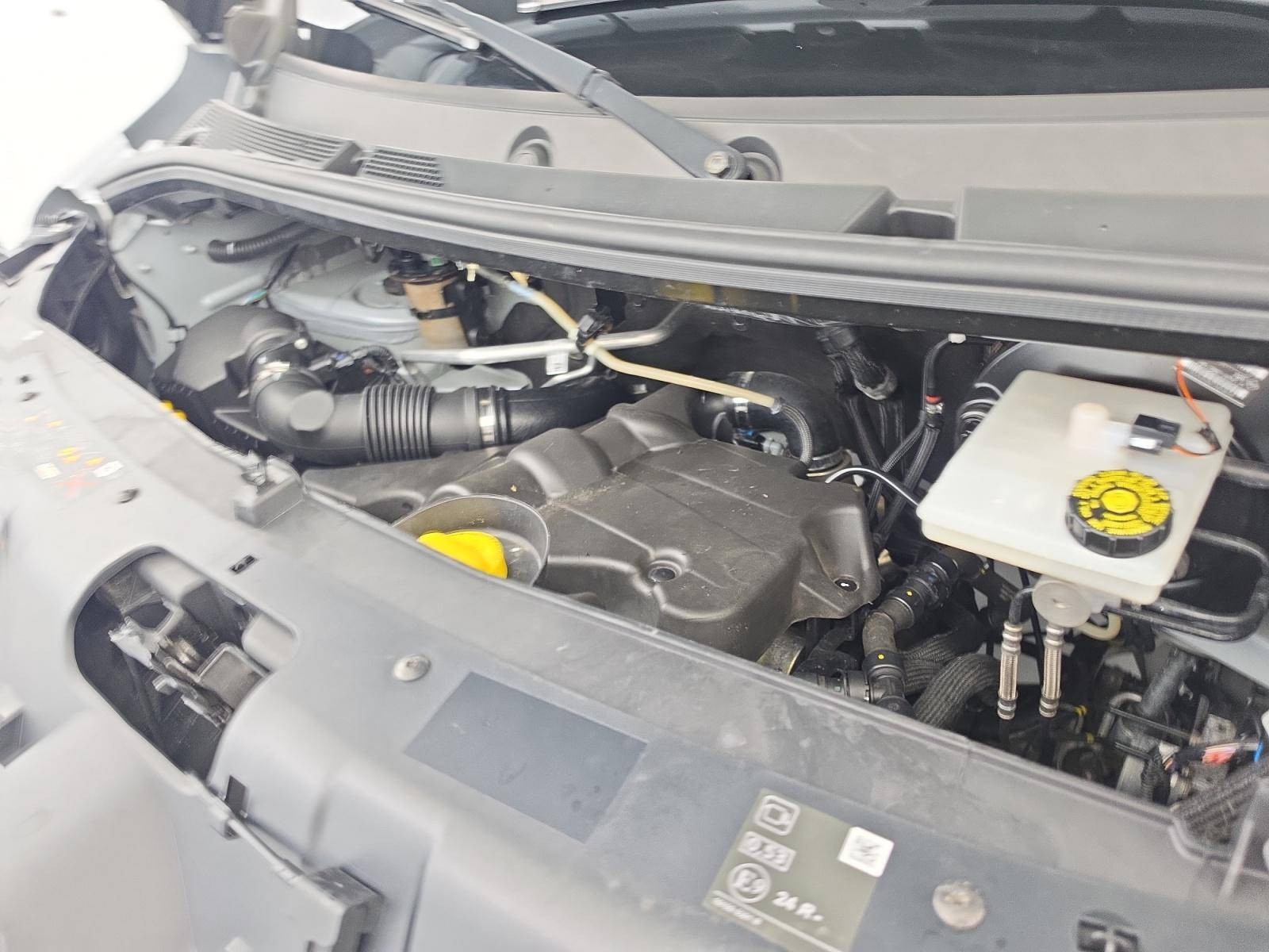 Vente en ligne Renault Master Fourgon MASTER FGN TRAC F3500 L3H3 BLUE DCI 135 au prix de 24 900 €