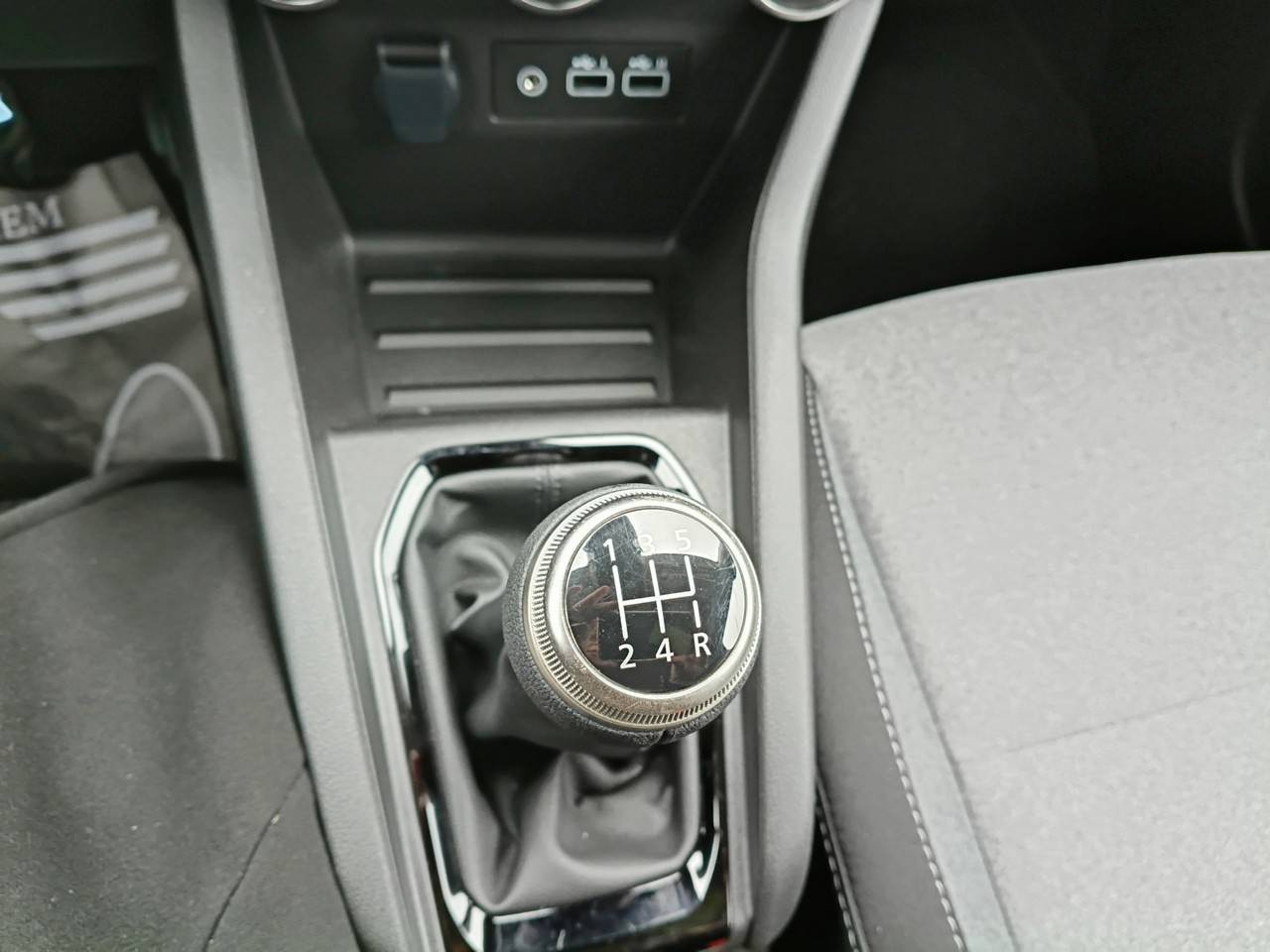 Vente en ligne Renault Clio 5 Clio SCe 65 ch GSR2 au prix de 14 990 €