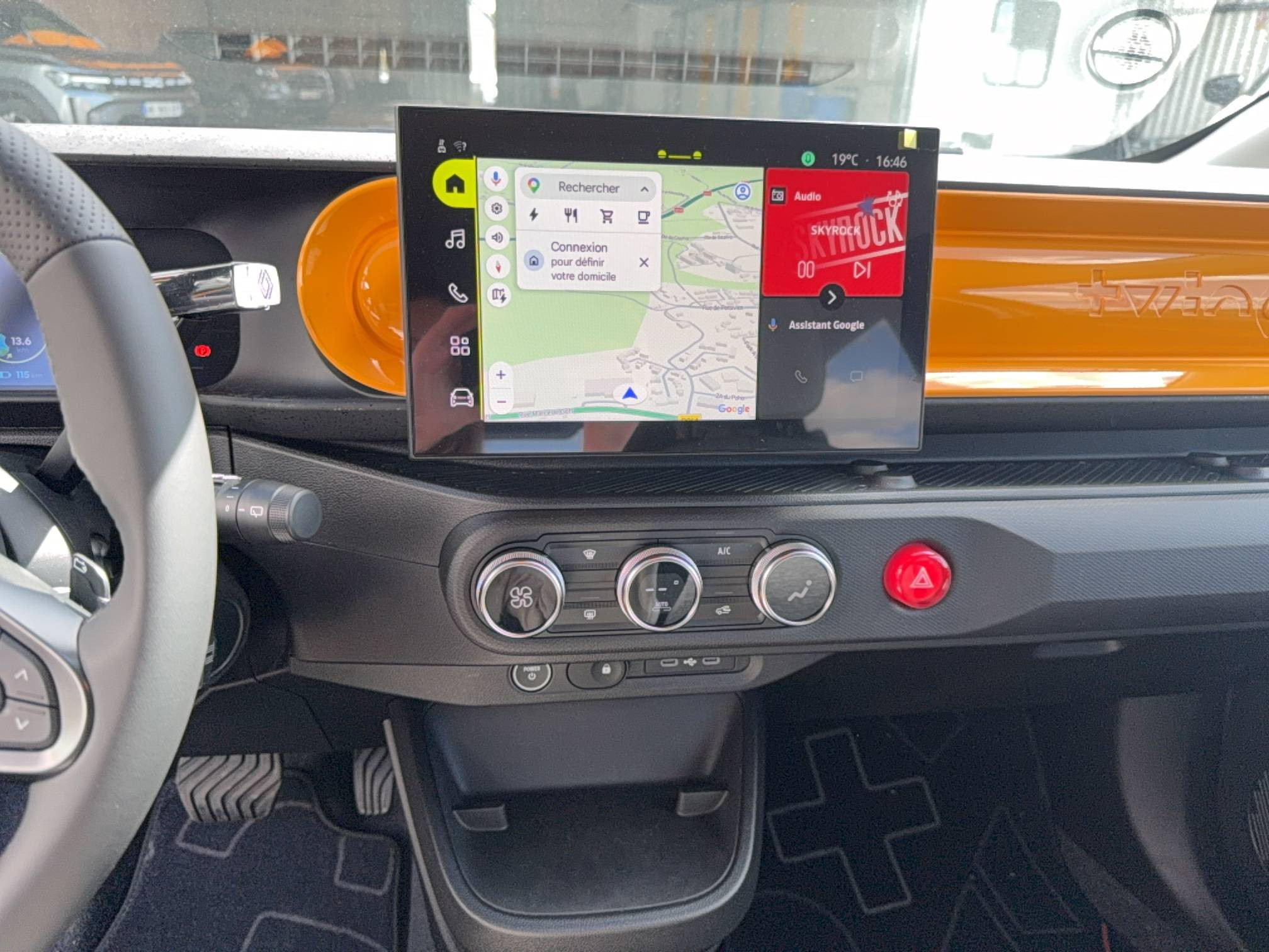 Vente en ligne Renault Twingo Electrique  80 ch autonomie urbaine au prix de 18 370 €