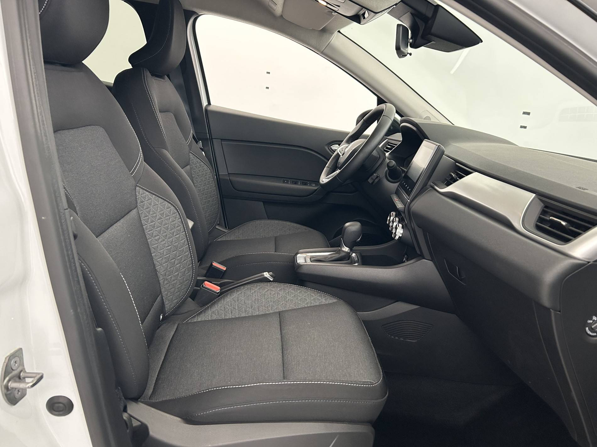 Vente en ligne Renault Captur  E-Tech full hybrid 145 au prix de 19 490 €