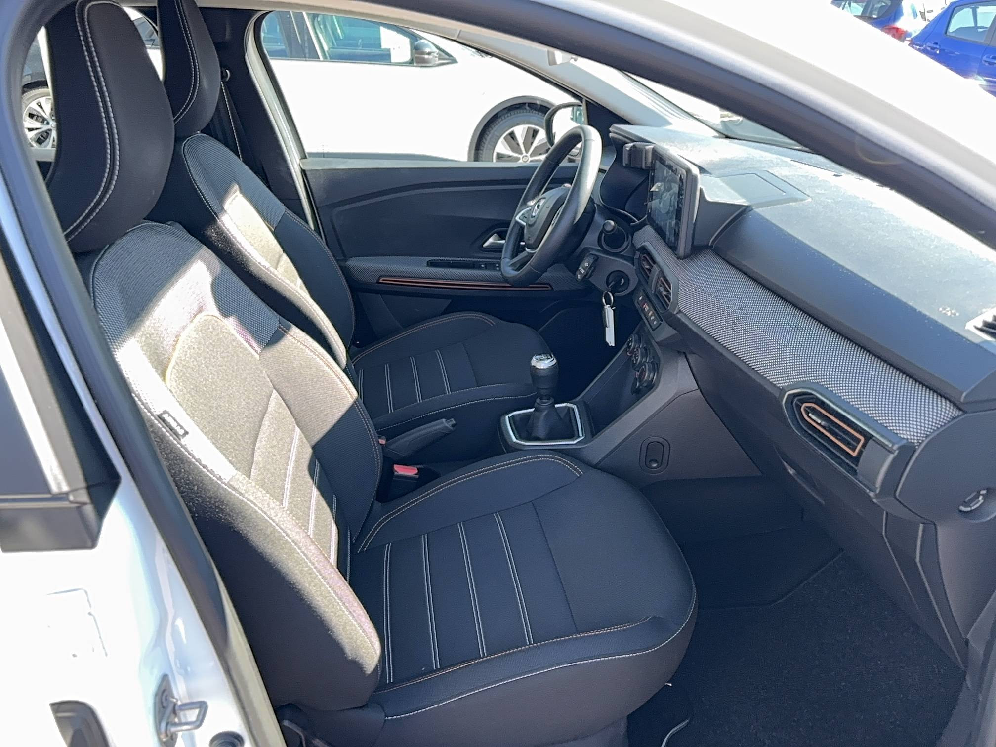 Vente en ligne Dacia Sandero  ECO-G 100 - 22 au prix de 13 490 €