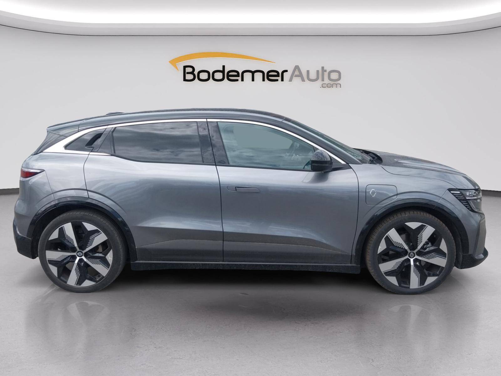 Vente en ligne Renault Megane E-Tech  EV60 220 ch super charge au prix de 26 990 €