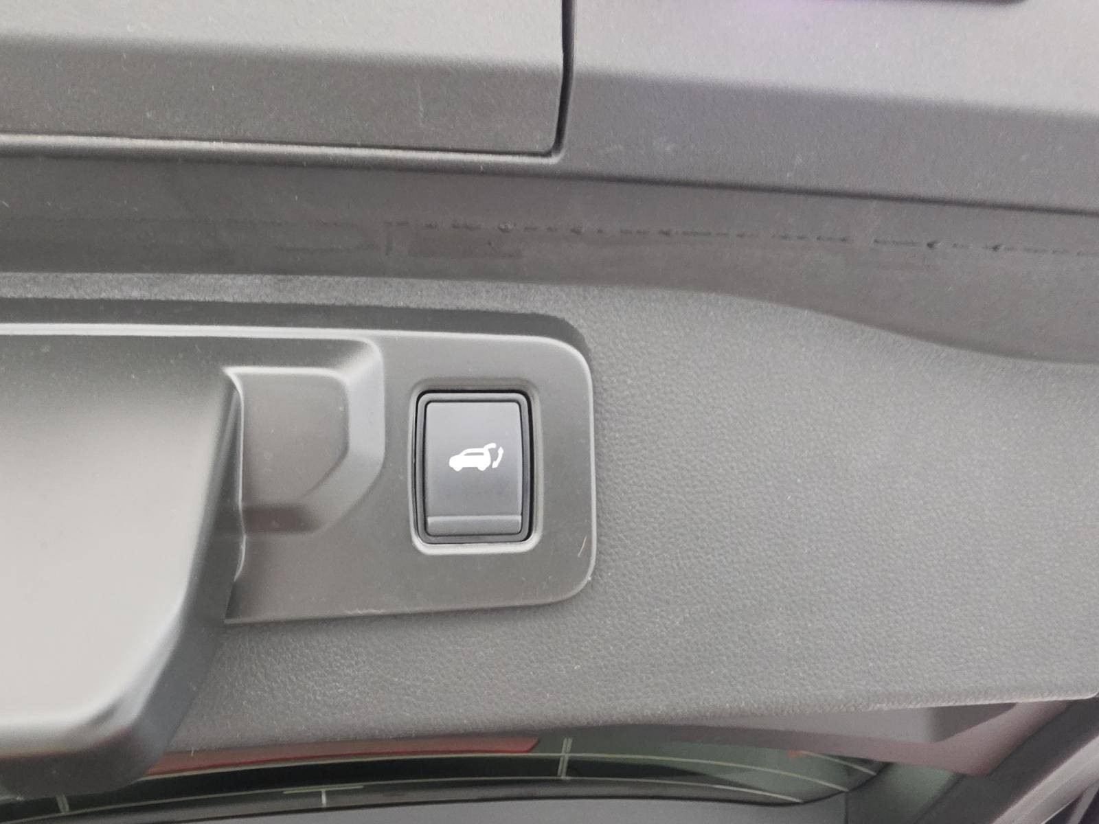 Vente en ligne Renault Scenic E-Tech Scenic E-Tech électrique 220 ch grande autonomie au prix de 37 990 €