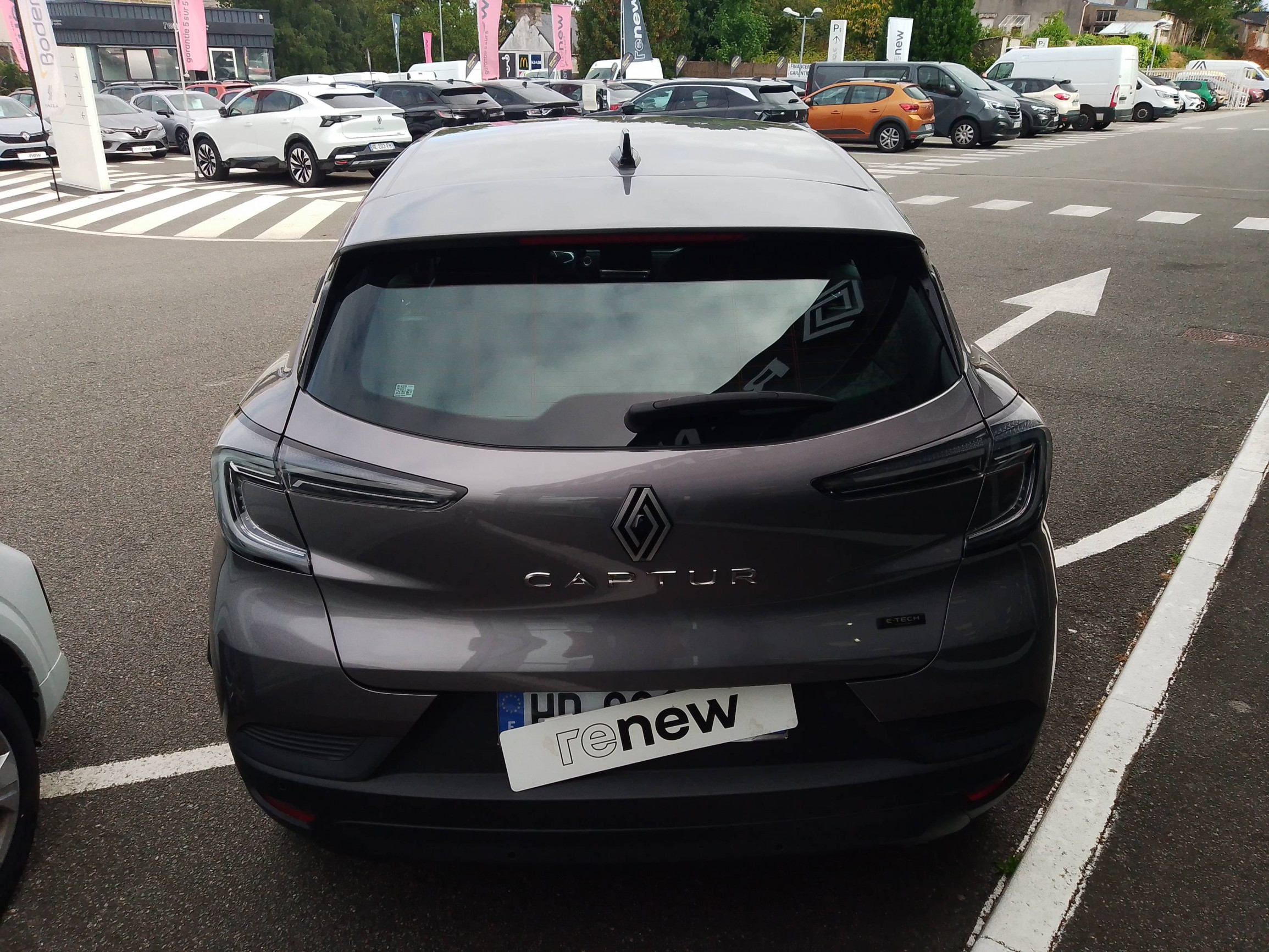 Vente en ligne Renault Captur  E-Tech full hybrid 145 ch au prix de 22 990 €