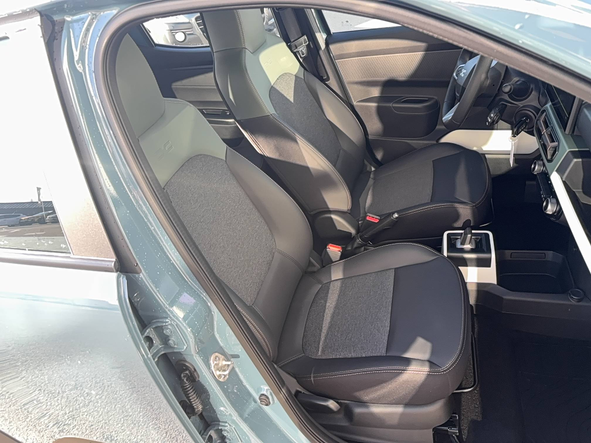 Vente en ligne Dacia Spring  electric 100 au prix de 19 990 €
