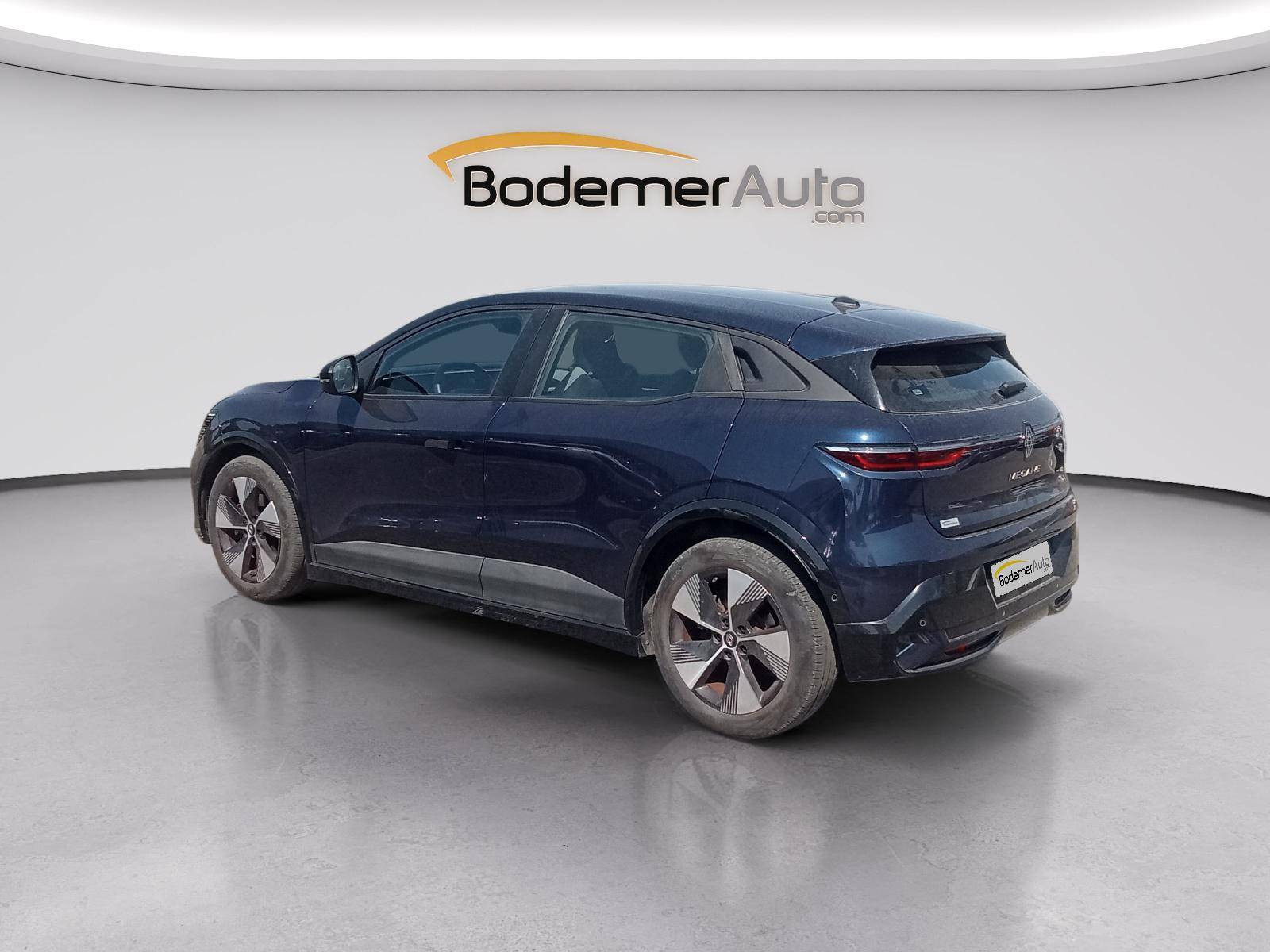 Vente en ligne Renault Megane E-Tech  EV40 130ch boost charge au prix de 20 990 €