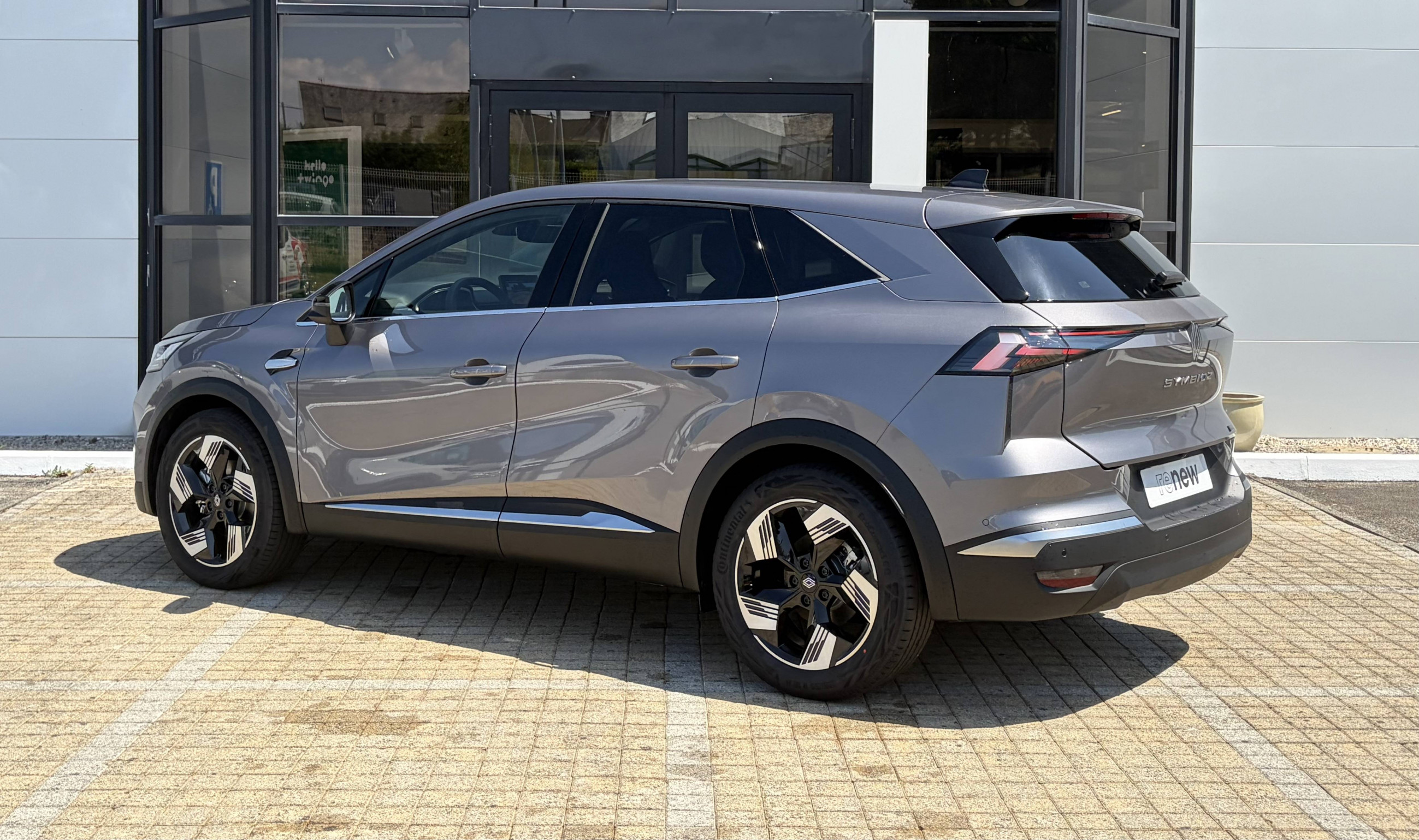 Vente en ligne Renault Symbioz  E-Tech full hybrid 160 ch au prix de 33 690 €