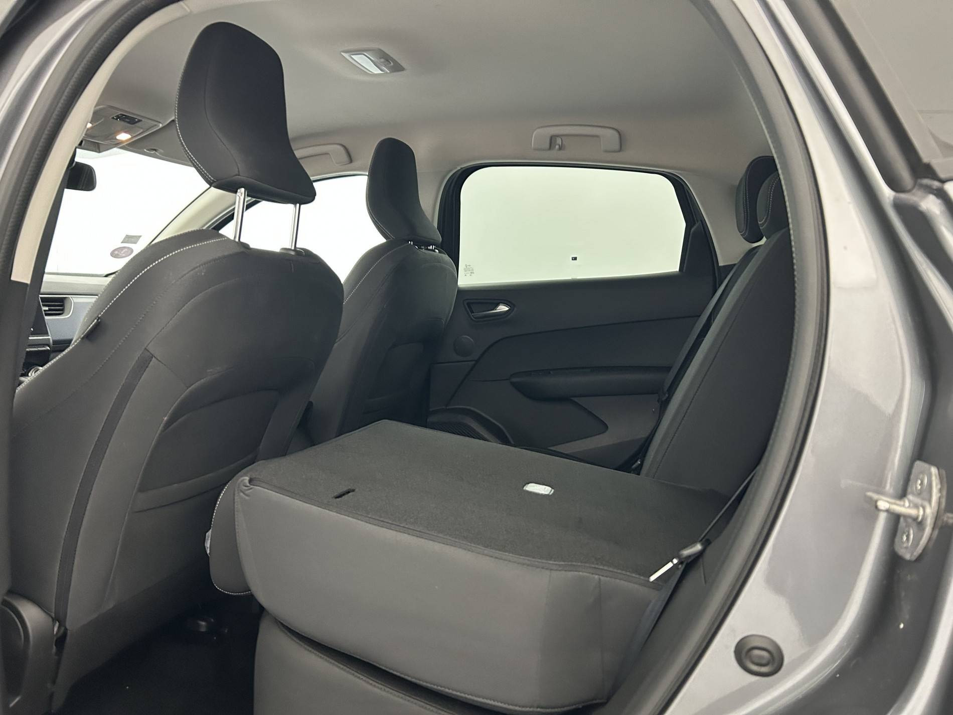 Vente en ligne Renault Arkana  TCe 140 EDC FAP au prix de 17 990 €