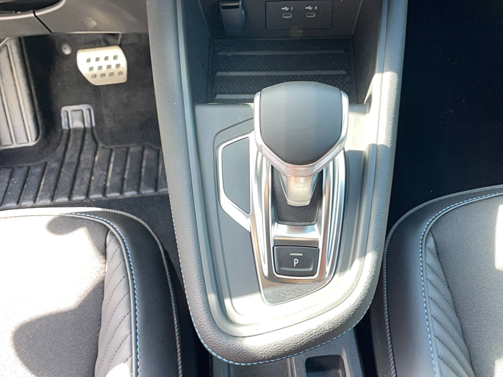 Vente en ligne Renault Symbioz  E-Tech full hybrid 145 au prix de 31 970 €