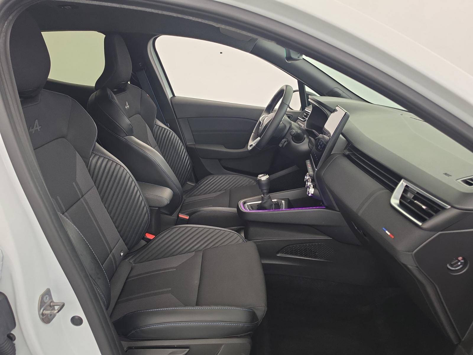 Vente en ligne Renault Clio 5 Clio TCe 90 au prix de 18 990 €
