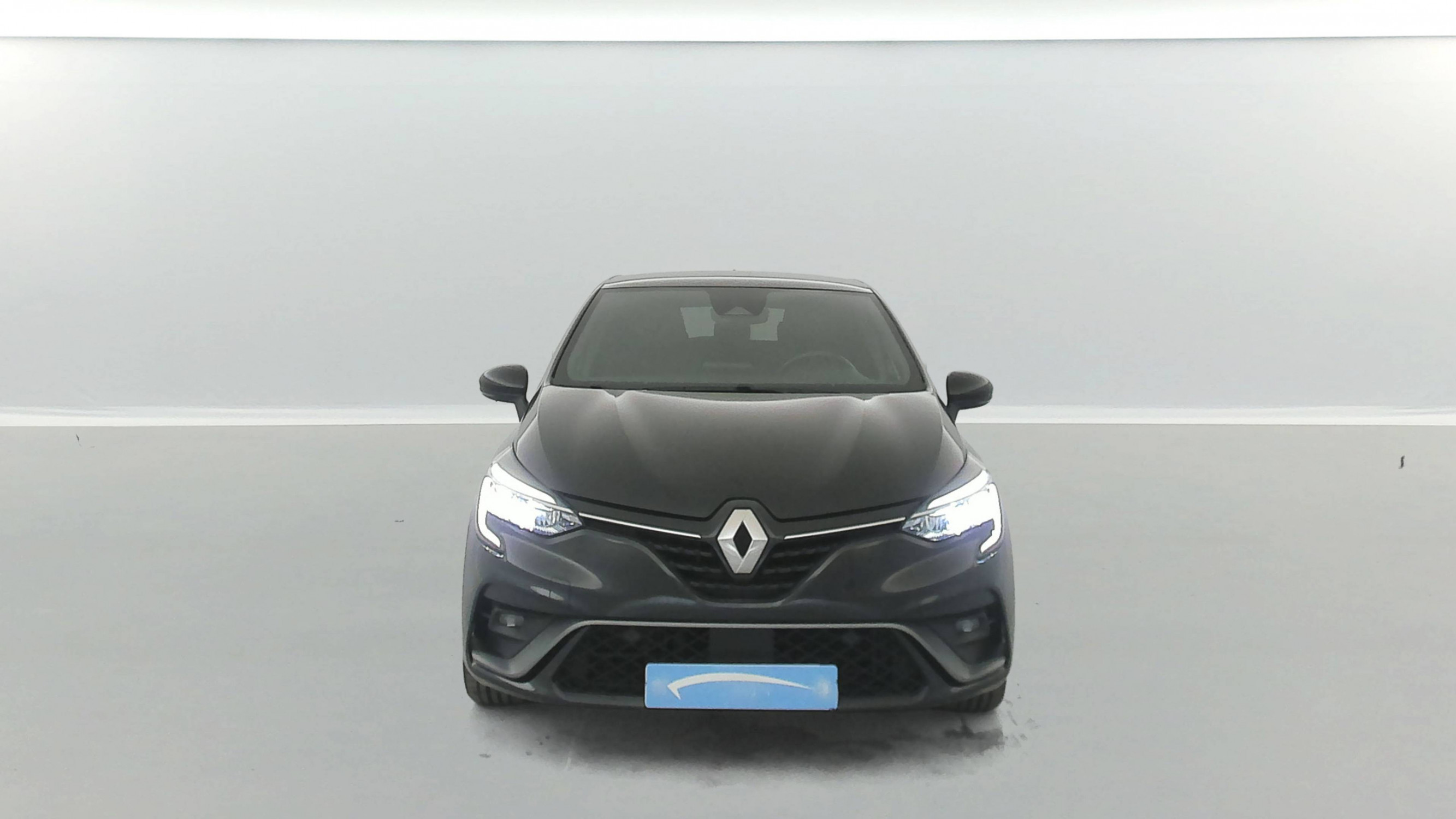 Vente en ligne Renault Clio 5 Clio E-Tech hybride 145 au prix de 17 990 €