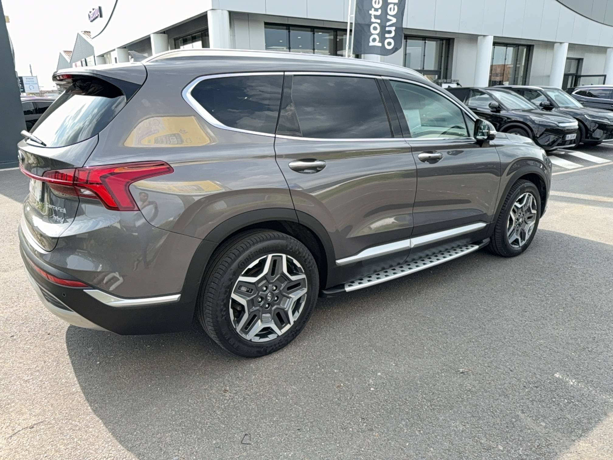 Vente en ligne Hyundai Santa Fe  1.6 T-GDi Hybrid 230 BVA6 au prix de 29 990 €