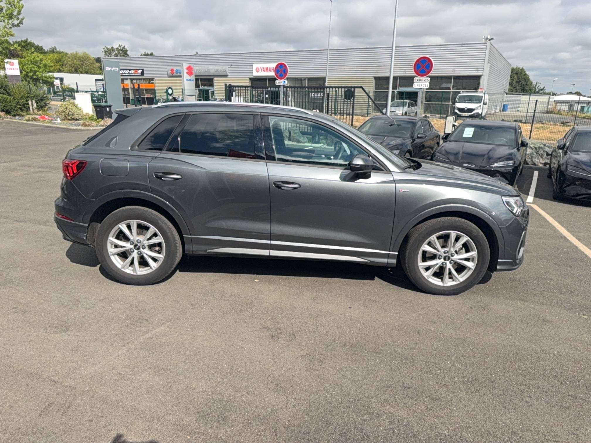 Vente en ligne Audi Q3 Sportback  35 TFSI 150 ch S tronic 7 au prix de 32 990 €