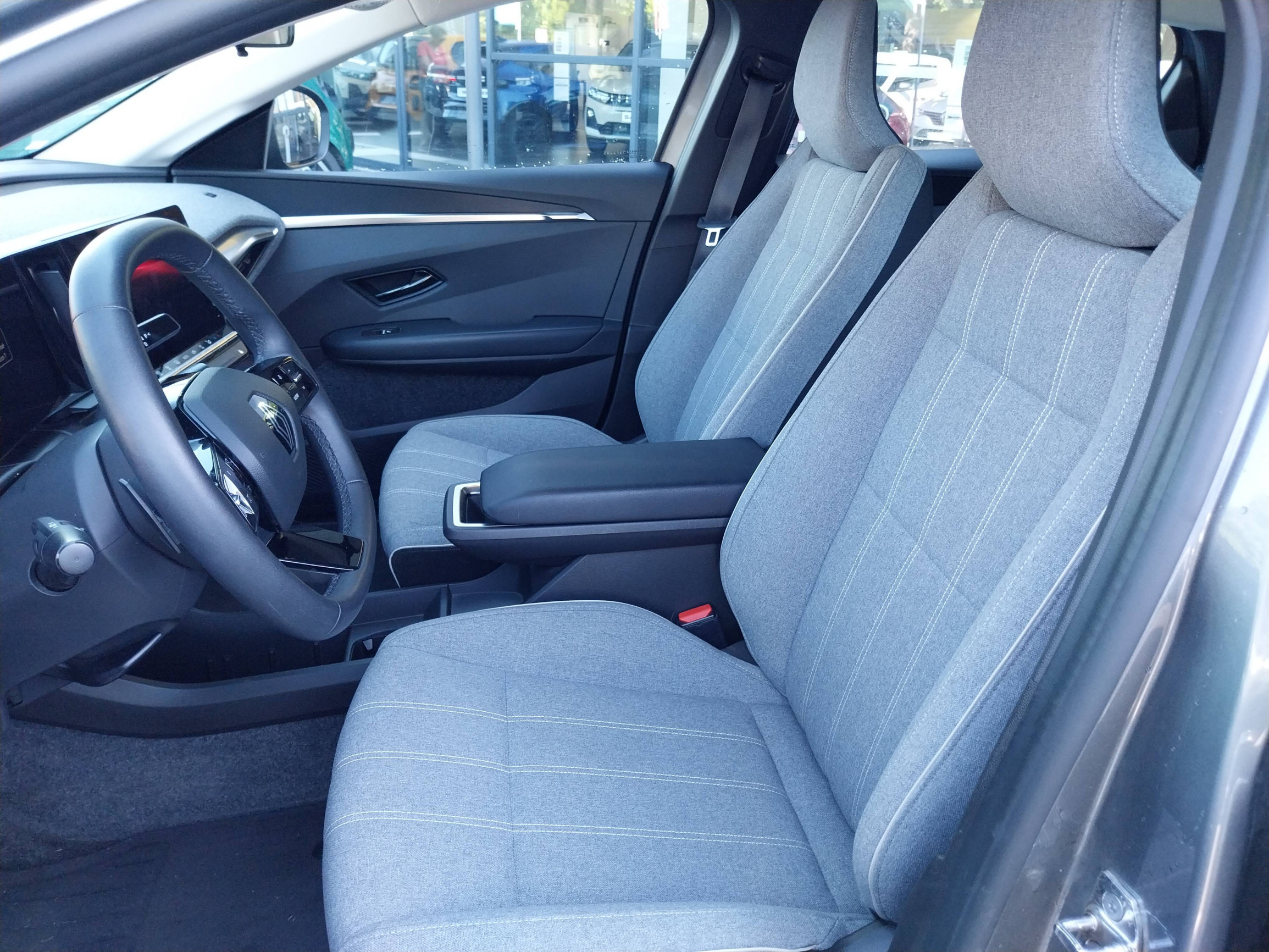 Vente en ligne Renault Megane E-Tech  EV40 130ch standard charge au prix de 19 990 €