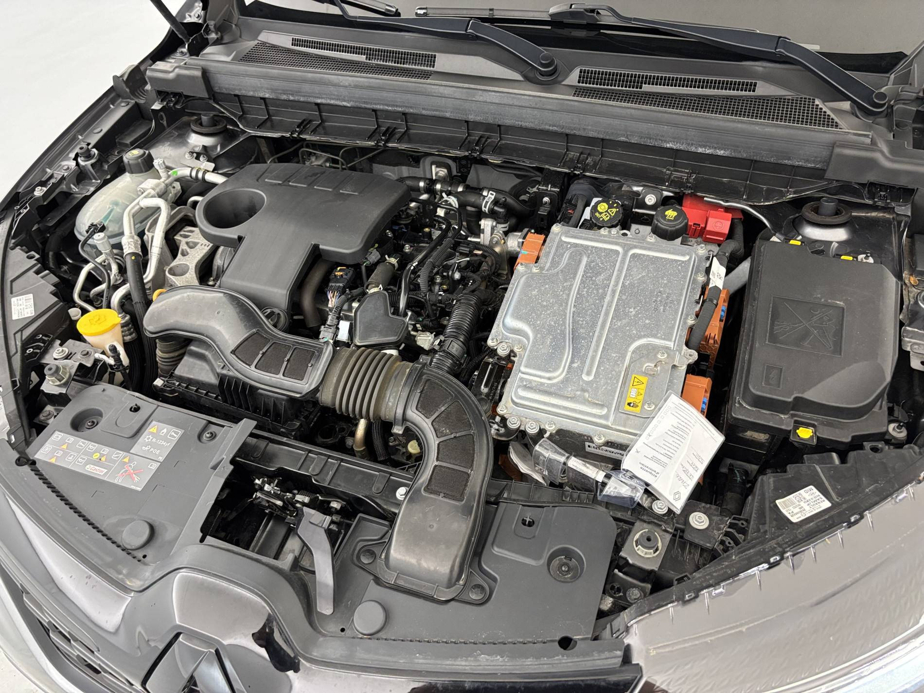 Vente en ligne Renault Arkana  E-Tech hybride 145 - 22 au prix de 20 990 €