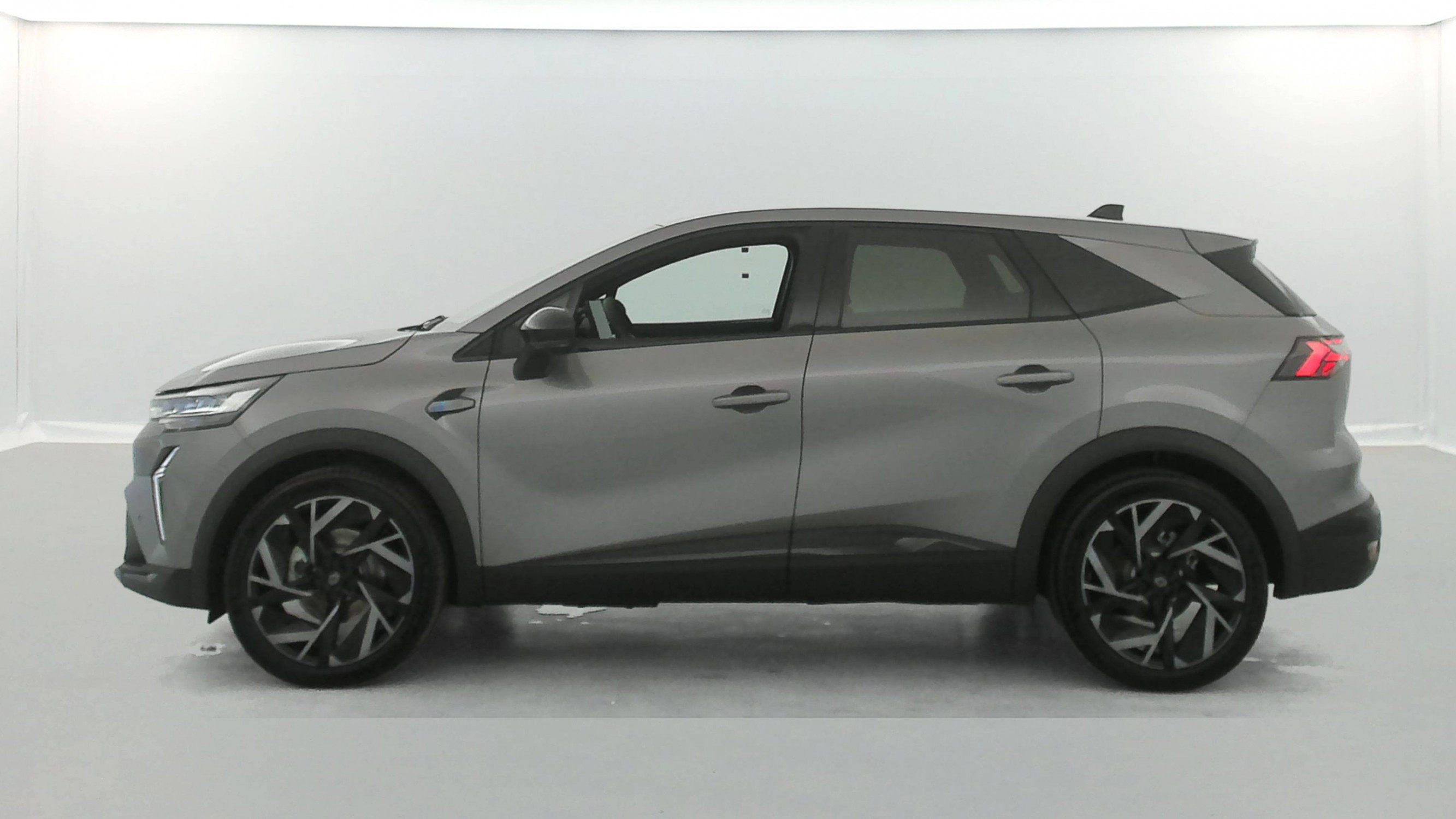 Vente en ligne Renault Symbioz  E-Tech full hybrid 160 ch au prix de 33 490 €