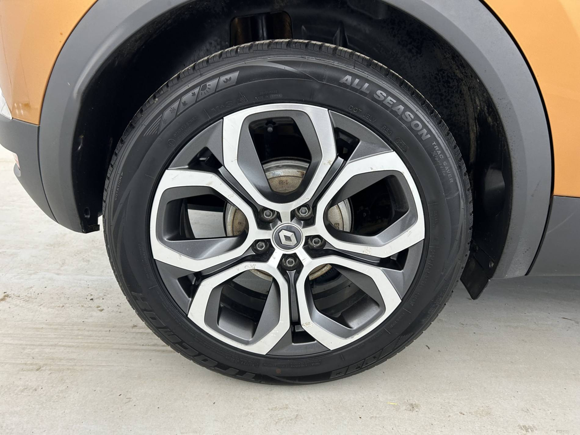 Vente en ligne Renault Captur  Blue dCi 95 au prix de 12 990 €