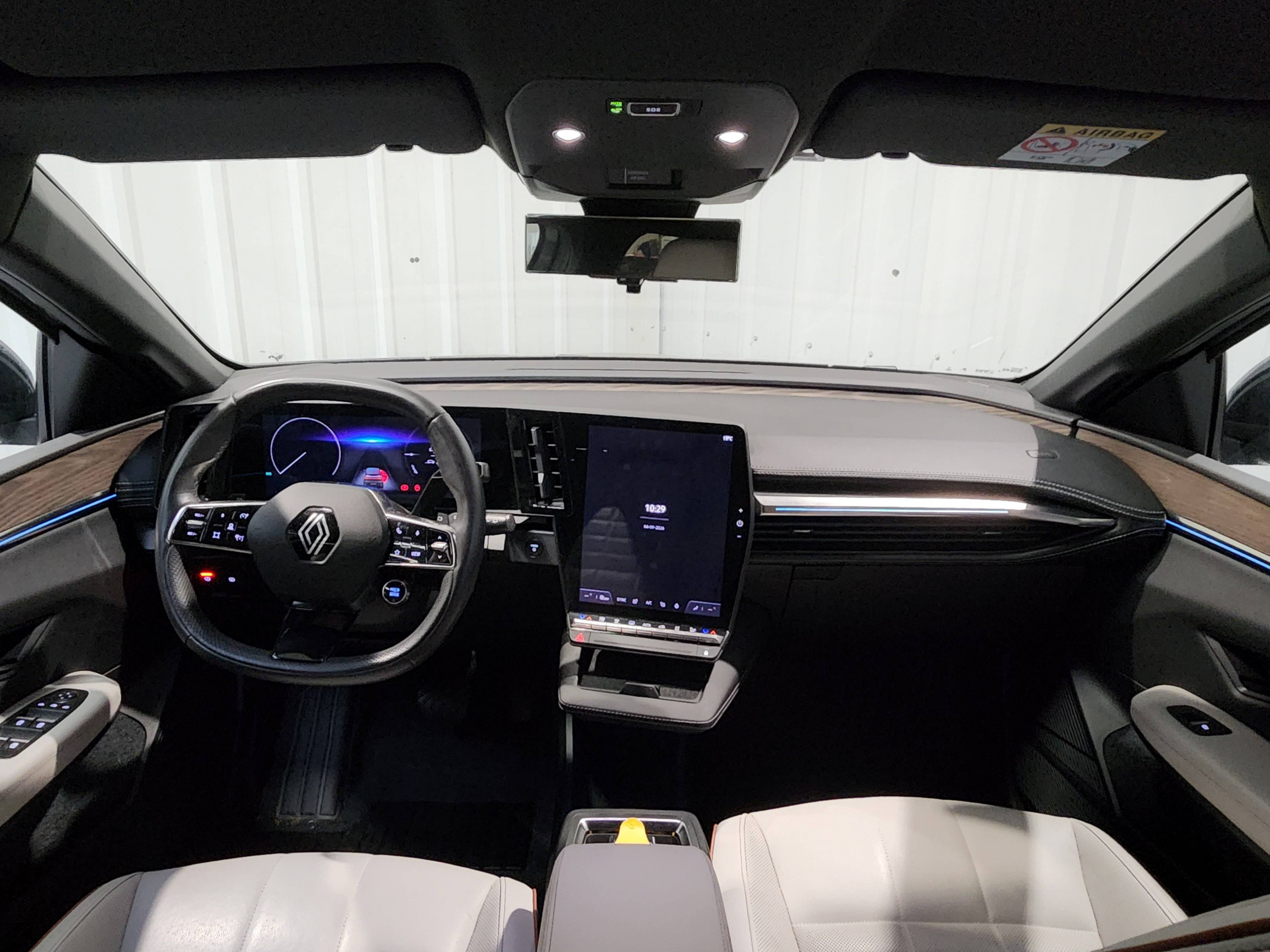 Vente en ligne Renault Megane E-Tech  EV60 220 ch super charge au prix de 27 999 €