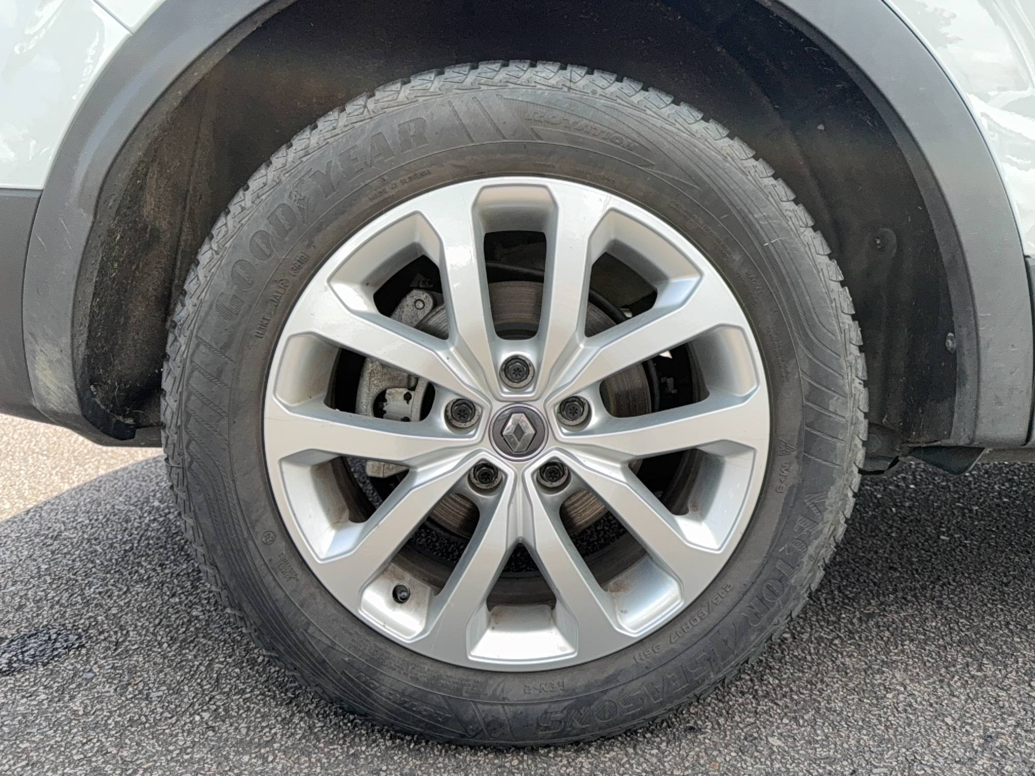 Vente en ligne Renault Kadjar  Blue dCi 115 au prix de 16 590 €