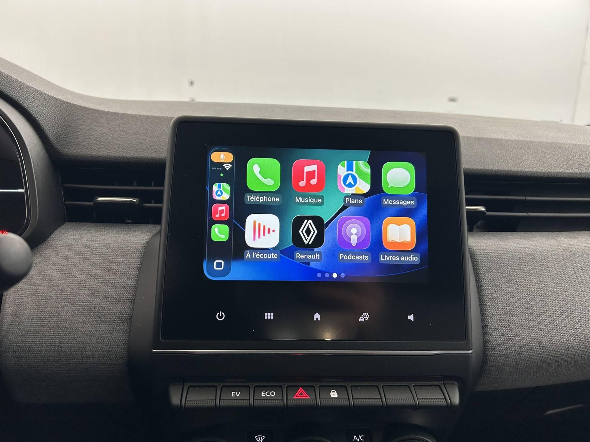 Vente en ligne Renault Clio 5 Clio E-Tech full hybrid 145 ch GSR2 au prix de 19 790 €