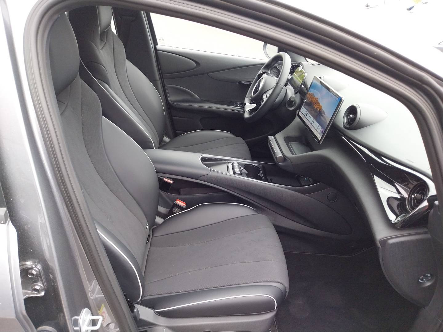 Vente en ligne Byd Dolphin  60,4 kWh 204 ch au prix de 27 790 €