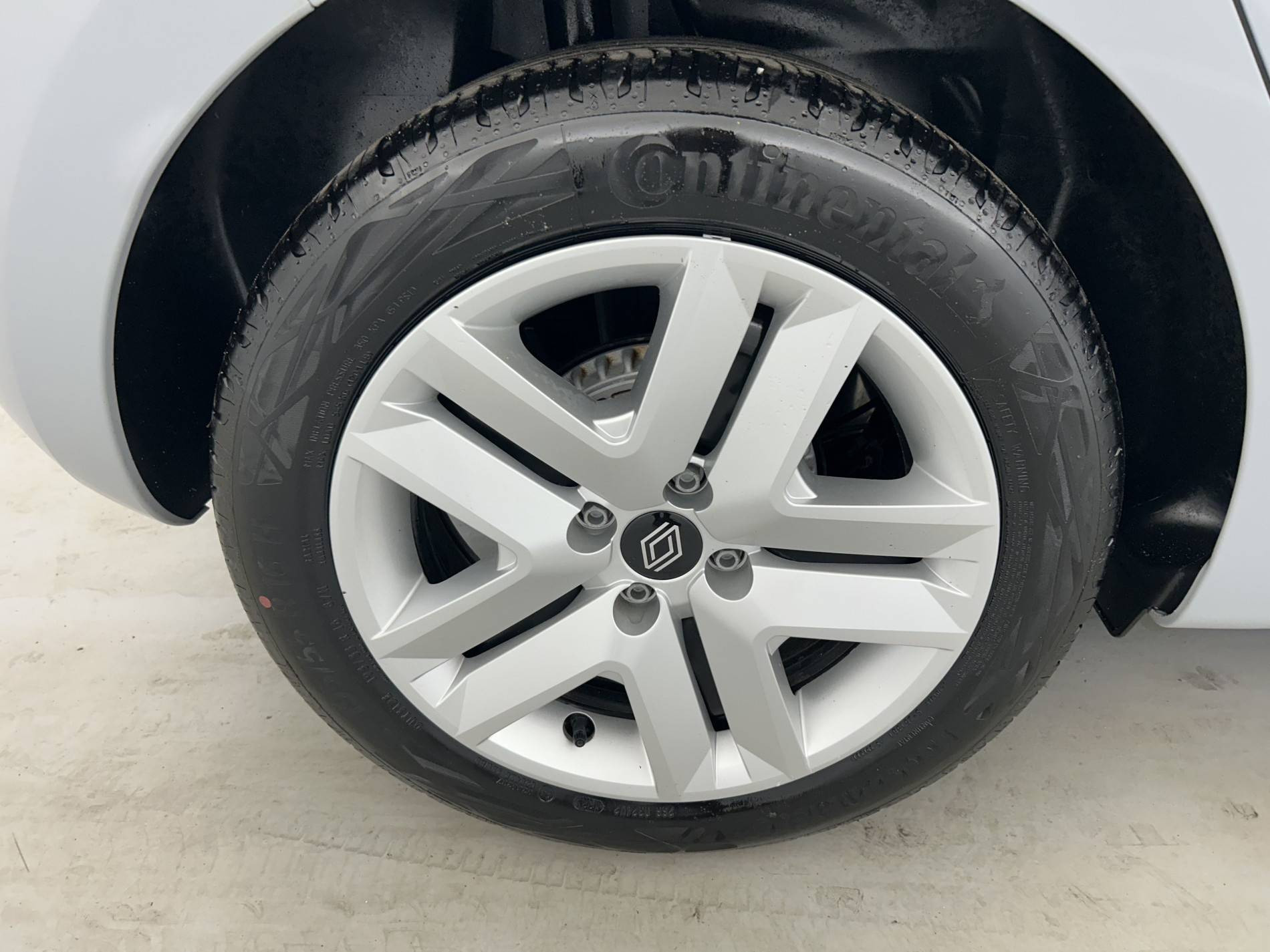 Vente en ligne Renault Clio 5 Clio TCe 90 ch GSR2 au prix de 15 790 €