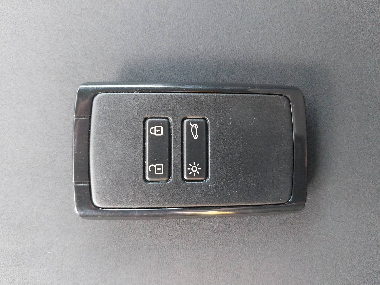 Vente en ligne Dacia Duster  Hybrid 155 au prix de 30 225 €