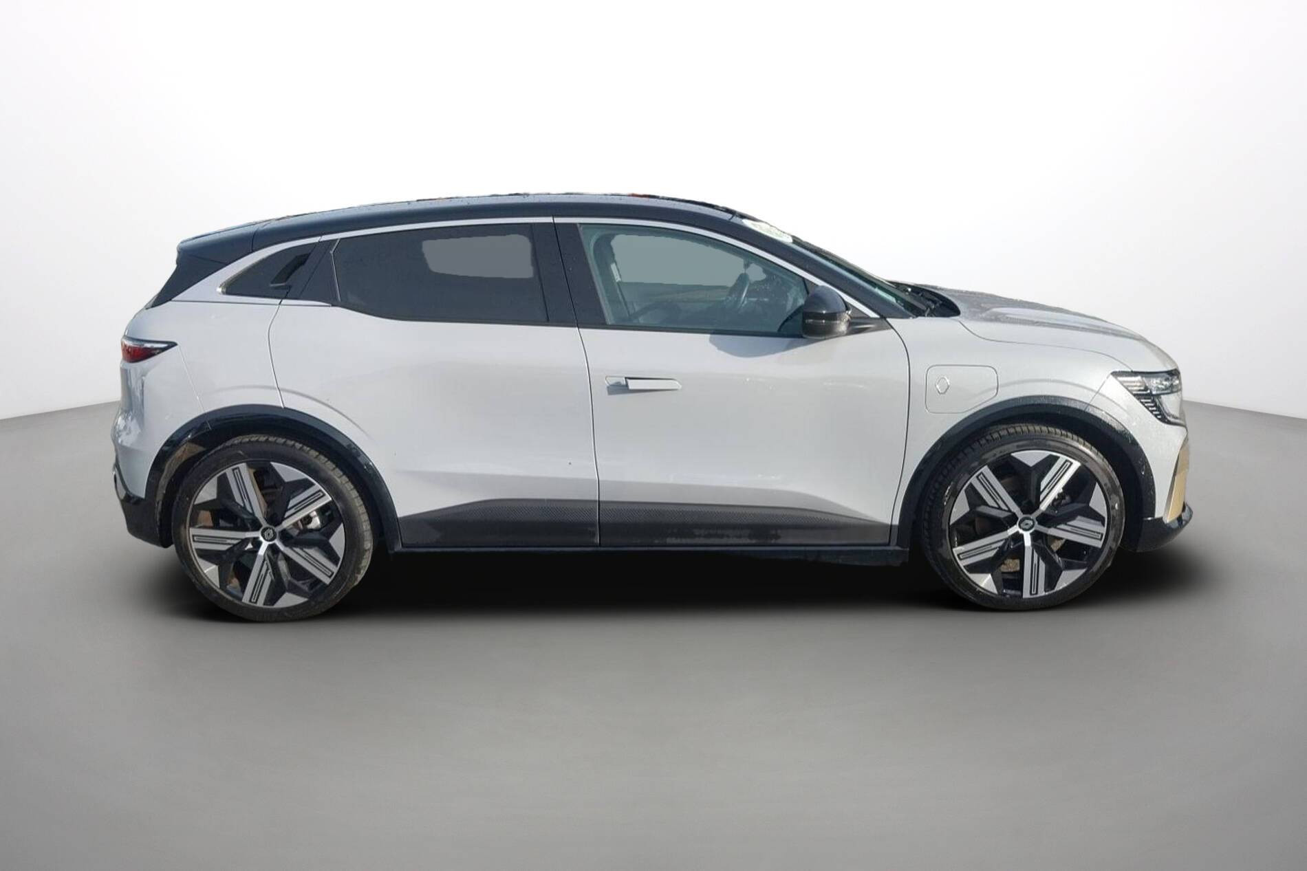 Vente en ligne Renault Megane E-Tech  EV60 220 ch super charge au prix de 24 990 €