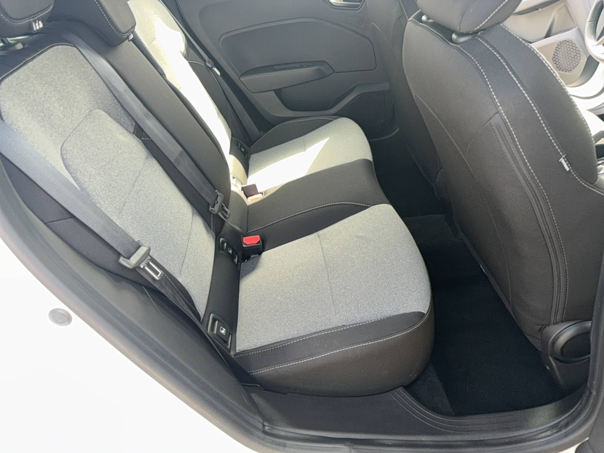 Vente en ligne Renault Clio 5 Clio TCe 100 GPL au prix de 16 490 €