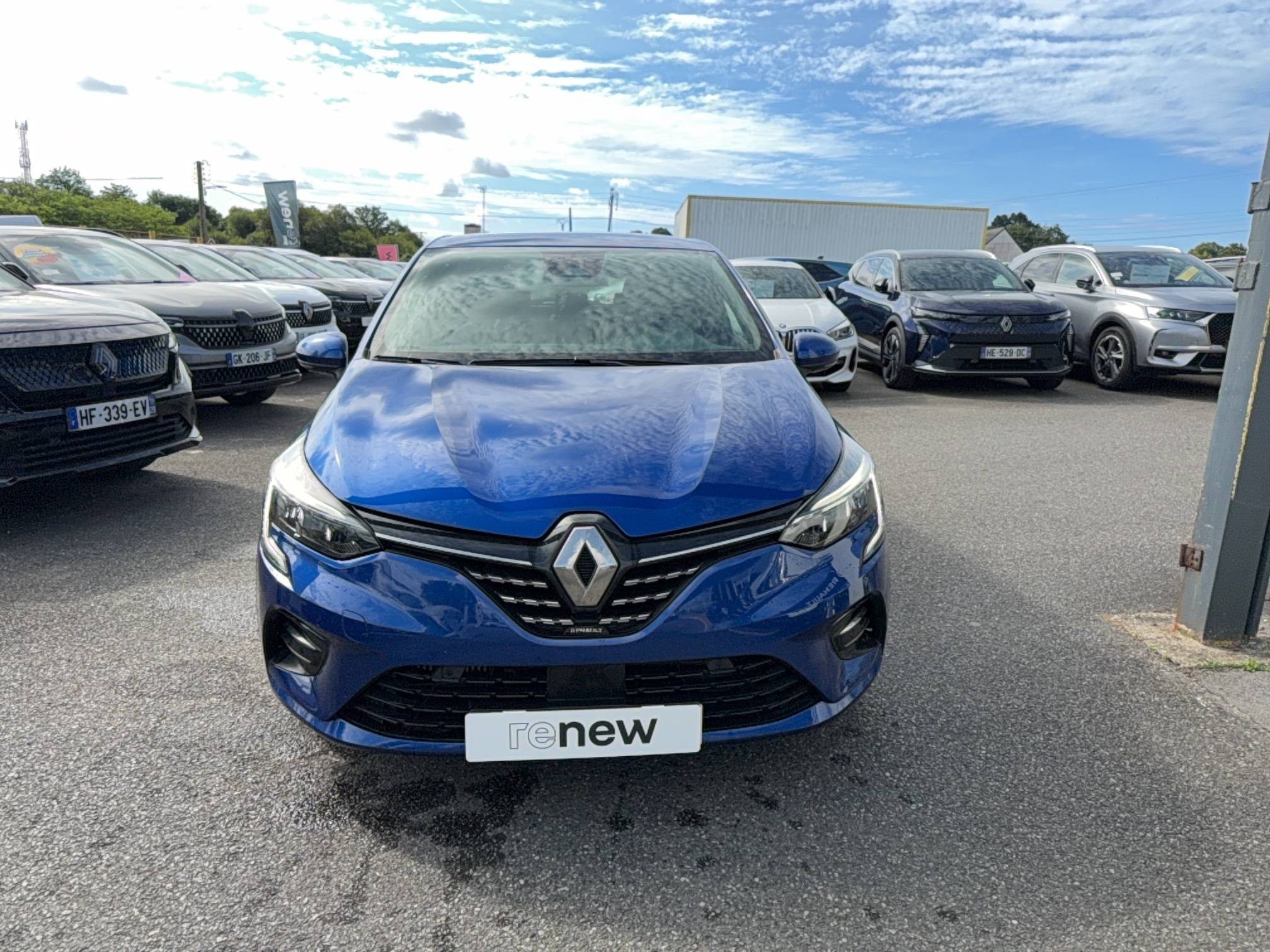 Vente en ligne Renault Clio 5 Clio TCe 100 GPL - 21N au prix de 12 390 €