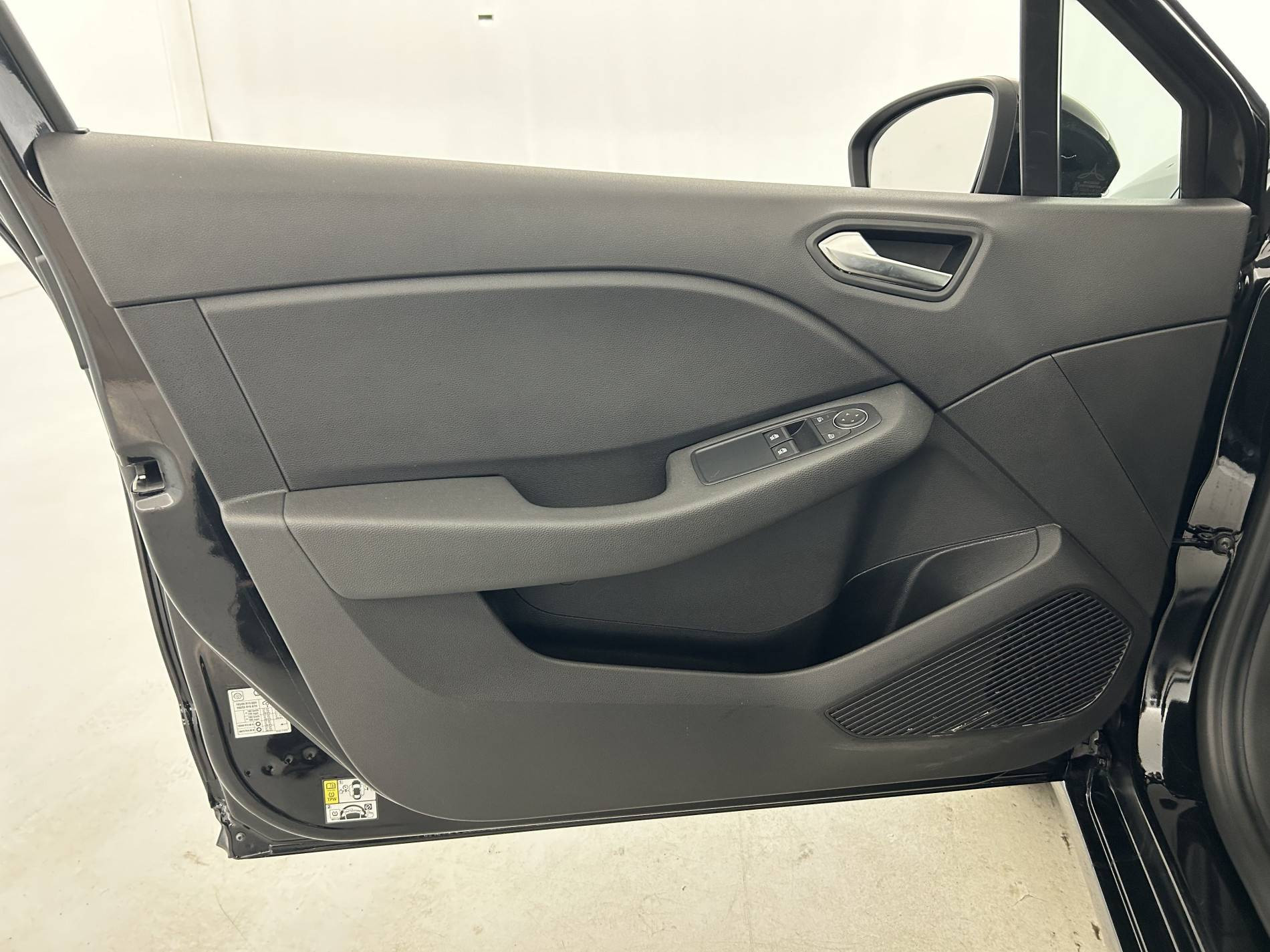 Vente en ligne Renault Clio 5 Clio TCe 90 au prix de 14 490 €