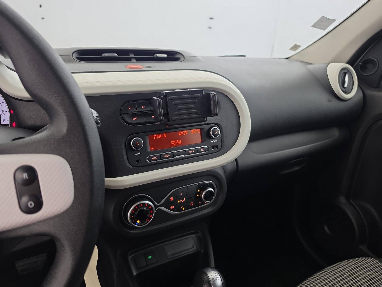 Vente en ligne Renault Twingo Electrique Twingo III E-Tech au prix de 12 900 €
