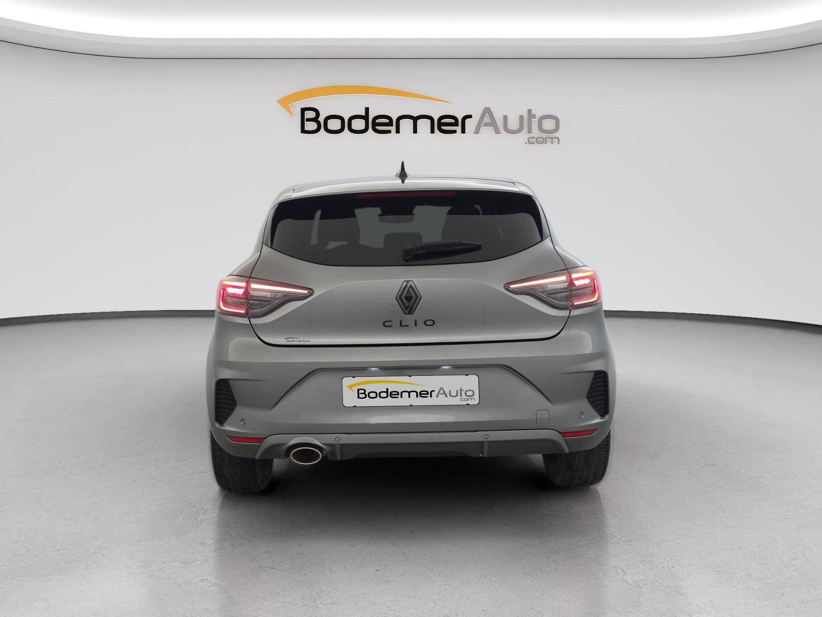 Vente en ligne Renault Clio 5 Clio TCe 90 ch GSR2 au prix de 18 291 €