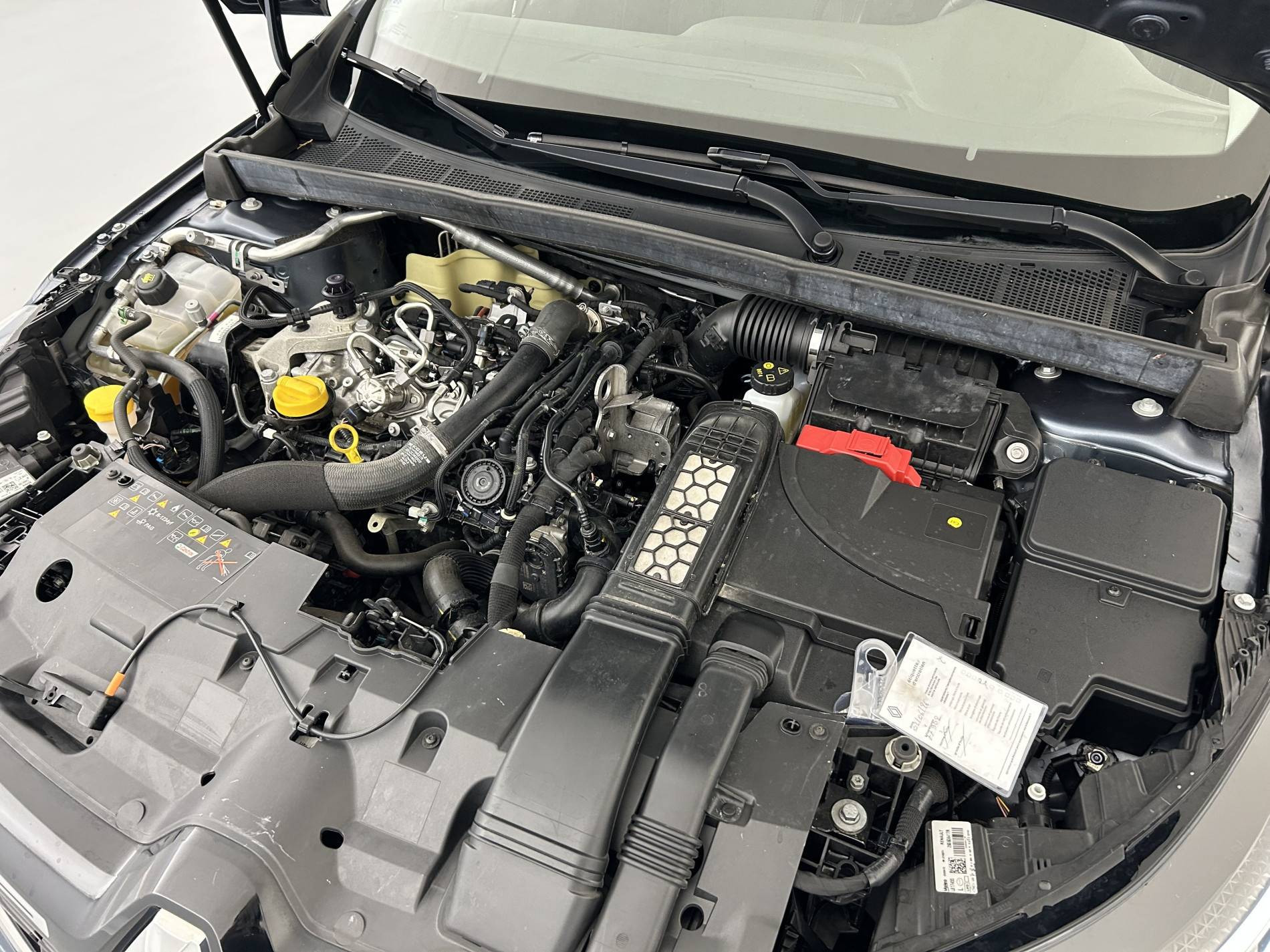 Vente en ligne Renault Megane 4 Estate  TCe 140 au prix de 15 490 €