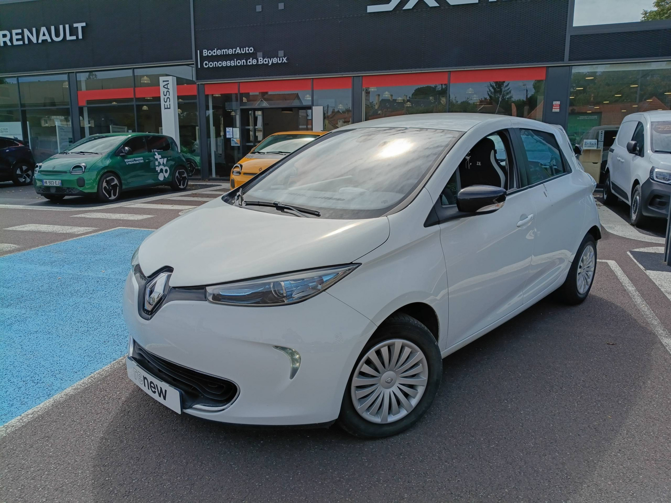 Renault Zoé Zoe occasion de 2015 en vente à Bayeux