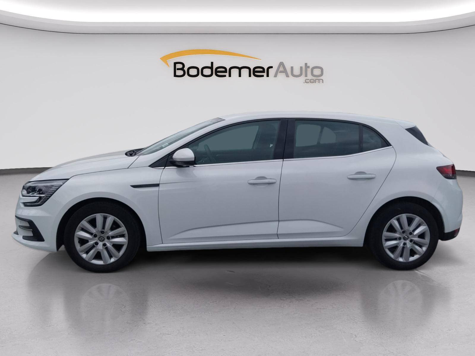 Vente en ligne Renault Megane 4 Mégane IV Berline Blue dCi 115 au prix de 13 290 €