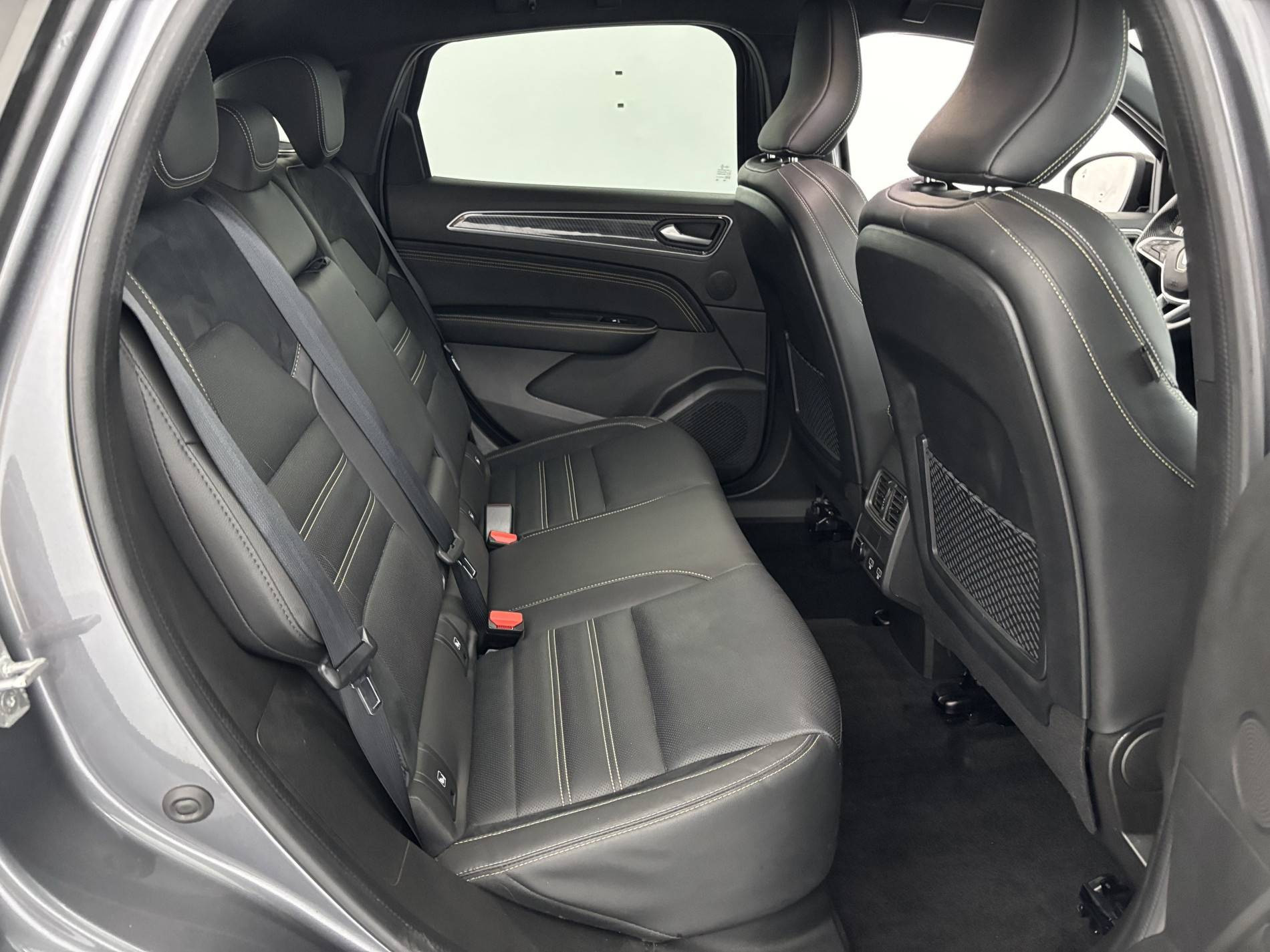Vente en ligne Renault Arkana  E-Tech hybride 145 - 22 au prix de 22 990 €