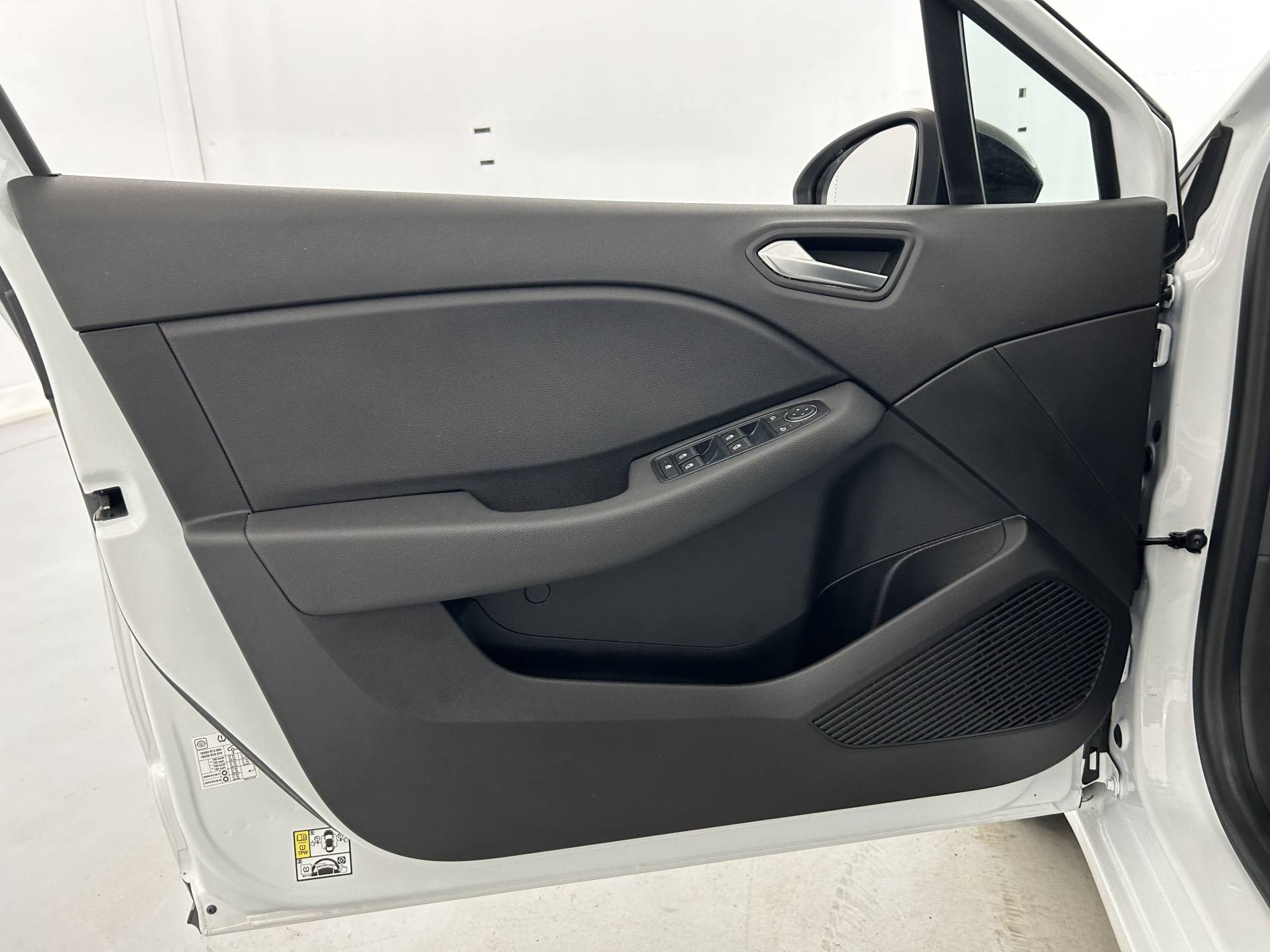 Vente en ligne Renault Clio 5 Clio SCe 65 au prix de 12 600 €