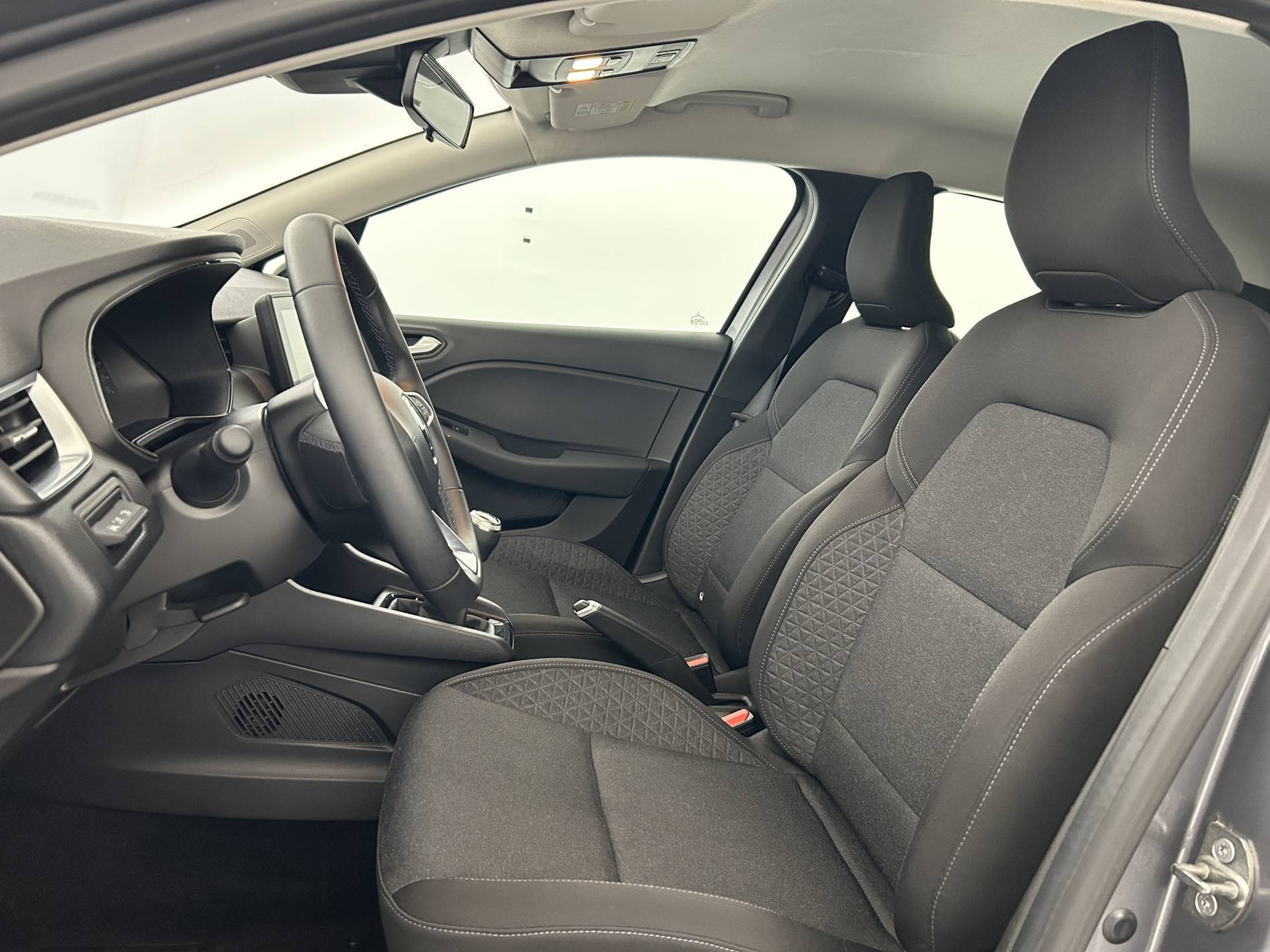 Vente en ligne Renault Clio 5 Clio TCe 90 au prix de 13 690 €
