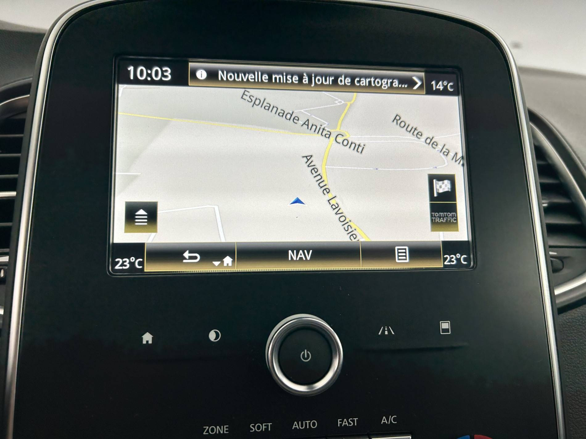 Vente en ligne Renault Scenic 4 Scenic Blue dCi 120 - 21 au prix de 14 990 €