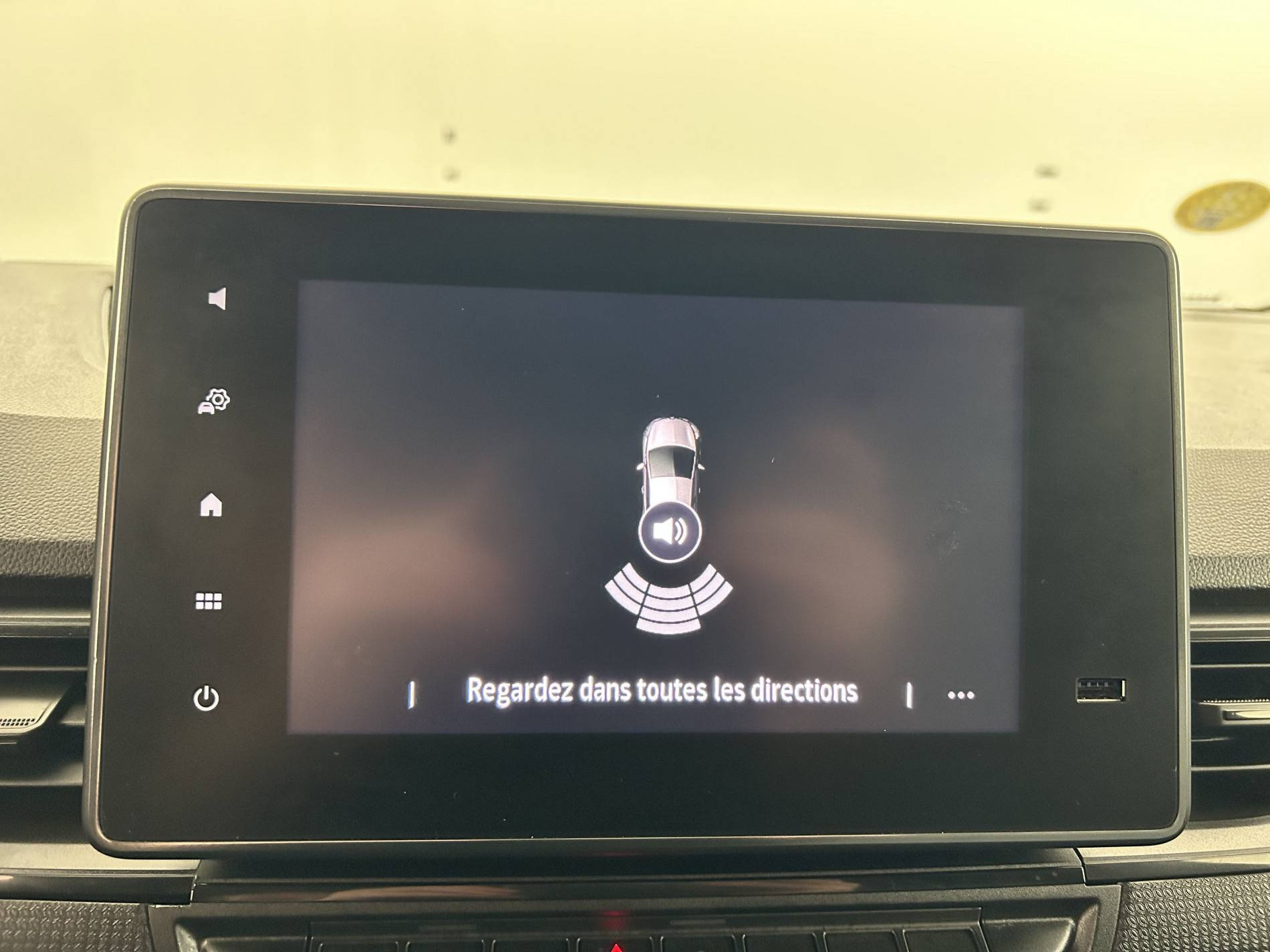 Vente en ligne Renault Kangoo Van  BLUE DCI 75 au prix de 15 490 €