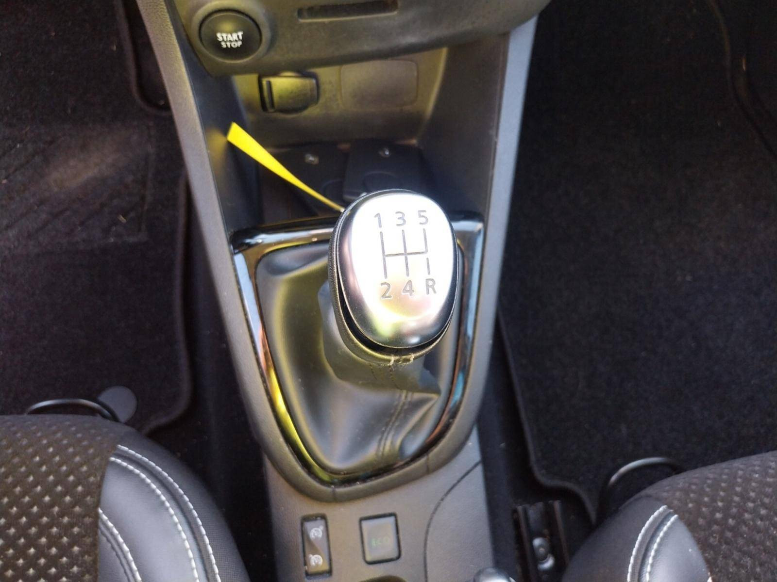 Vente en ligne Renault Clio 4 Clio TCe 90 E6C au prix de 10 990 €