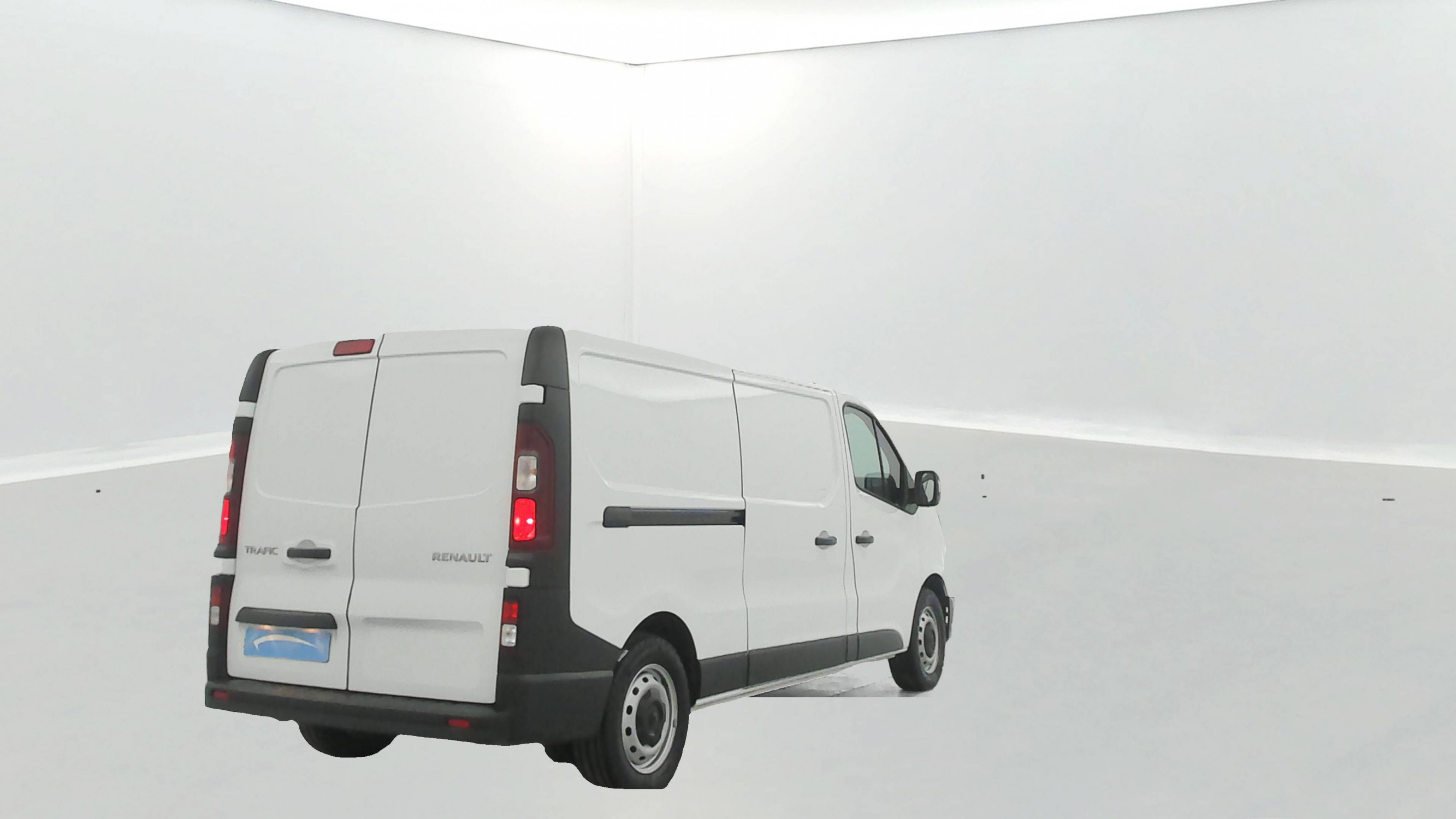 Vente en ligne Renault Trafic 3 Fourgon TRAFIC FGN L2H1 3000 KG BLUE DCI 130 au prix de 22 980 €