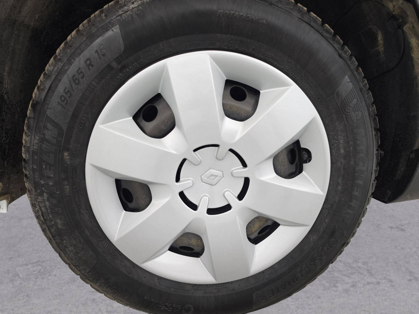 Vente en ligne Renault Kangoo Express  BLUE DCI 80 au prix de 10 490 €