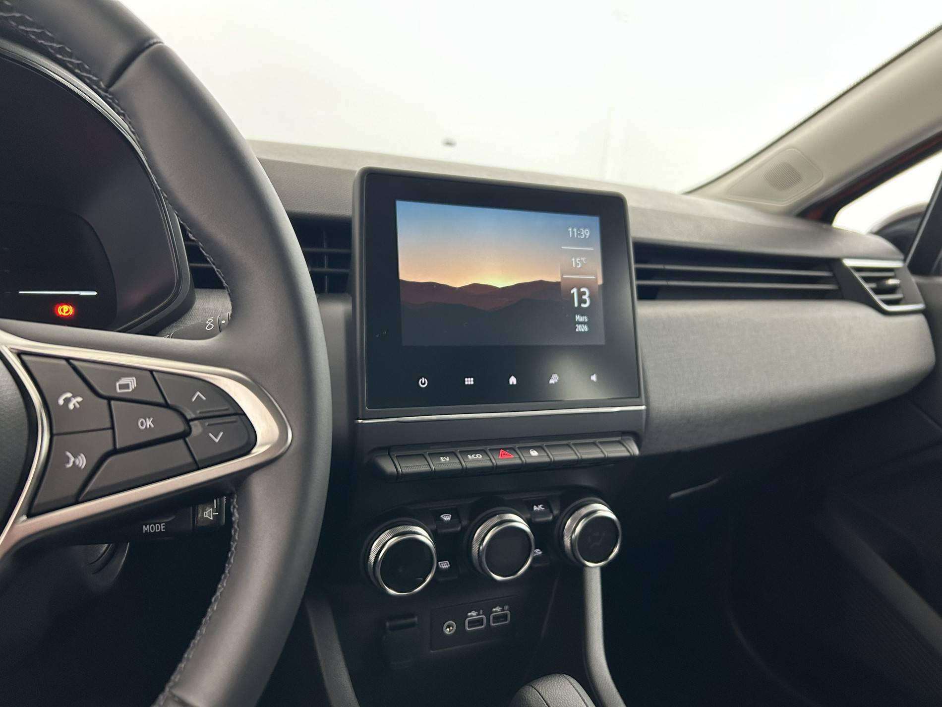 Vente en ligne Renault Clio 5 Clio E-Tech full hybrid 145 ch GSR2 au prix de 19 990 €