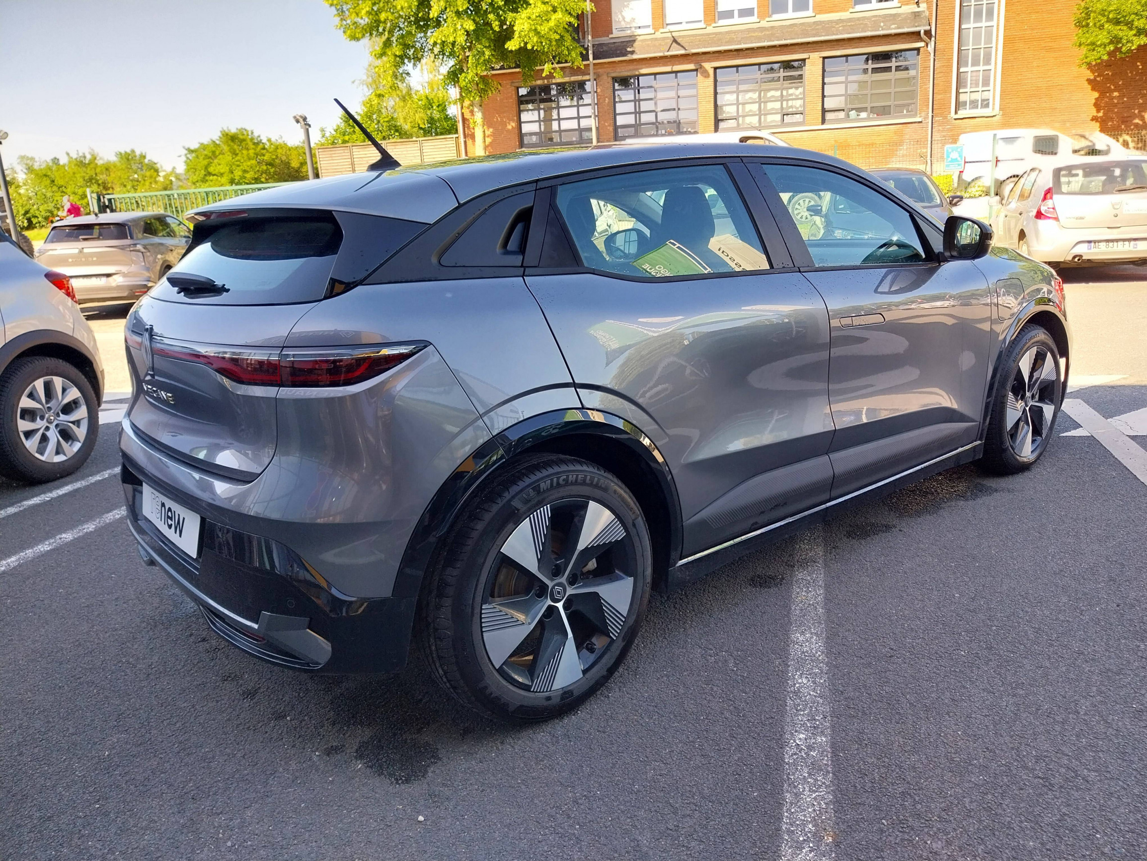 Vente en ligne Renault Megane E-Tech  EV40 130ch standard charge au prix de 19 990 €