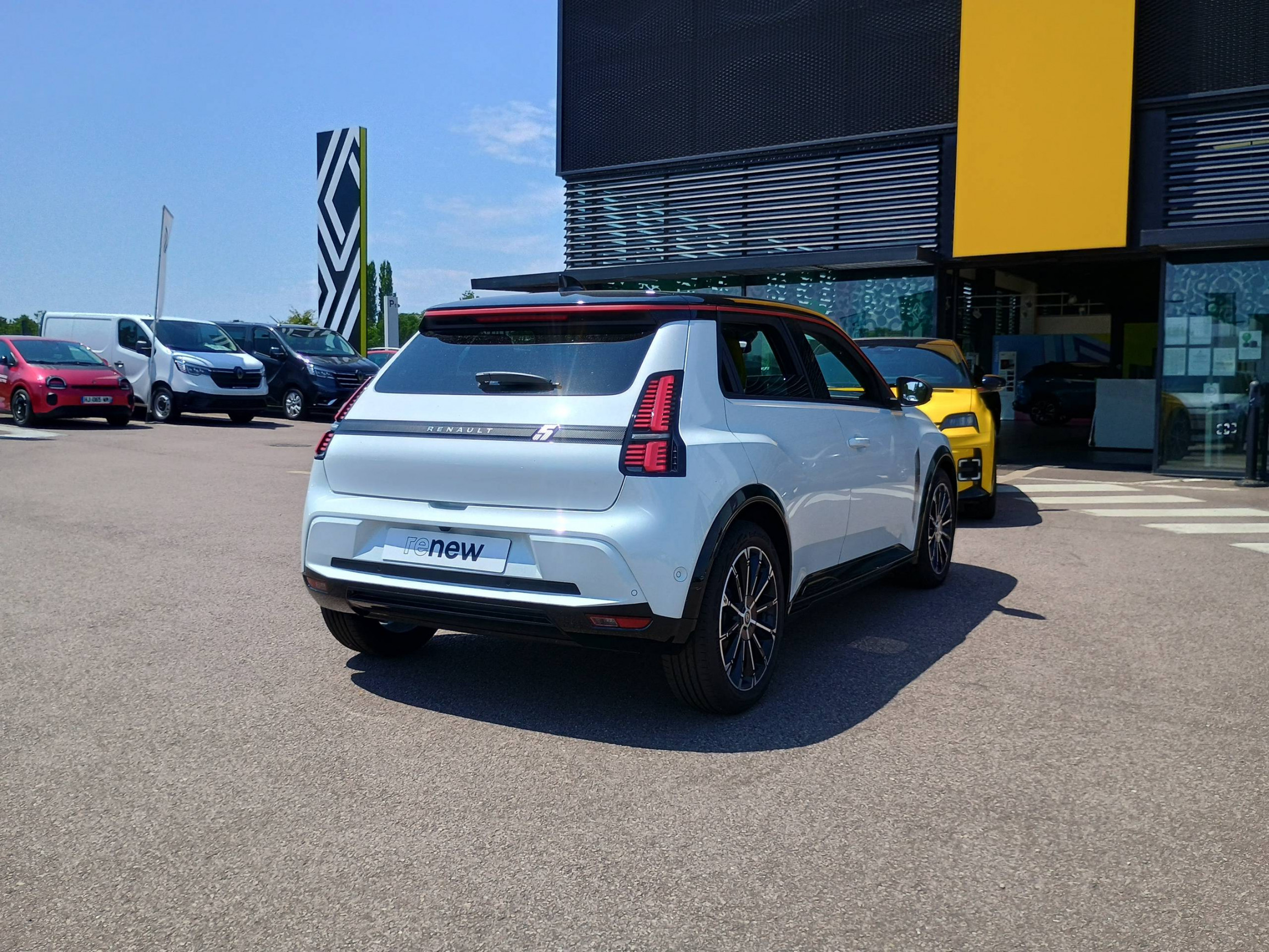 Vente en ligne Renault R5 E-Tech  150 ch autonomie confort au prix de 35 090 €